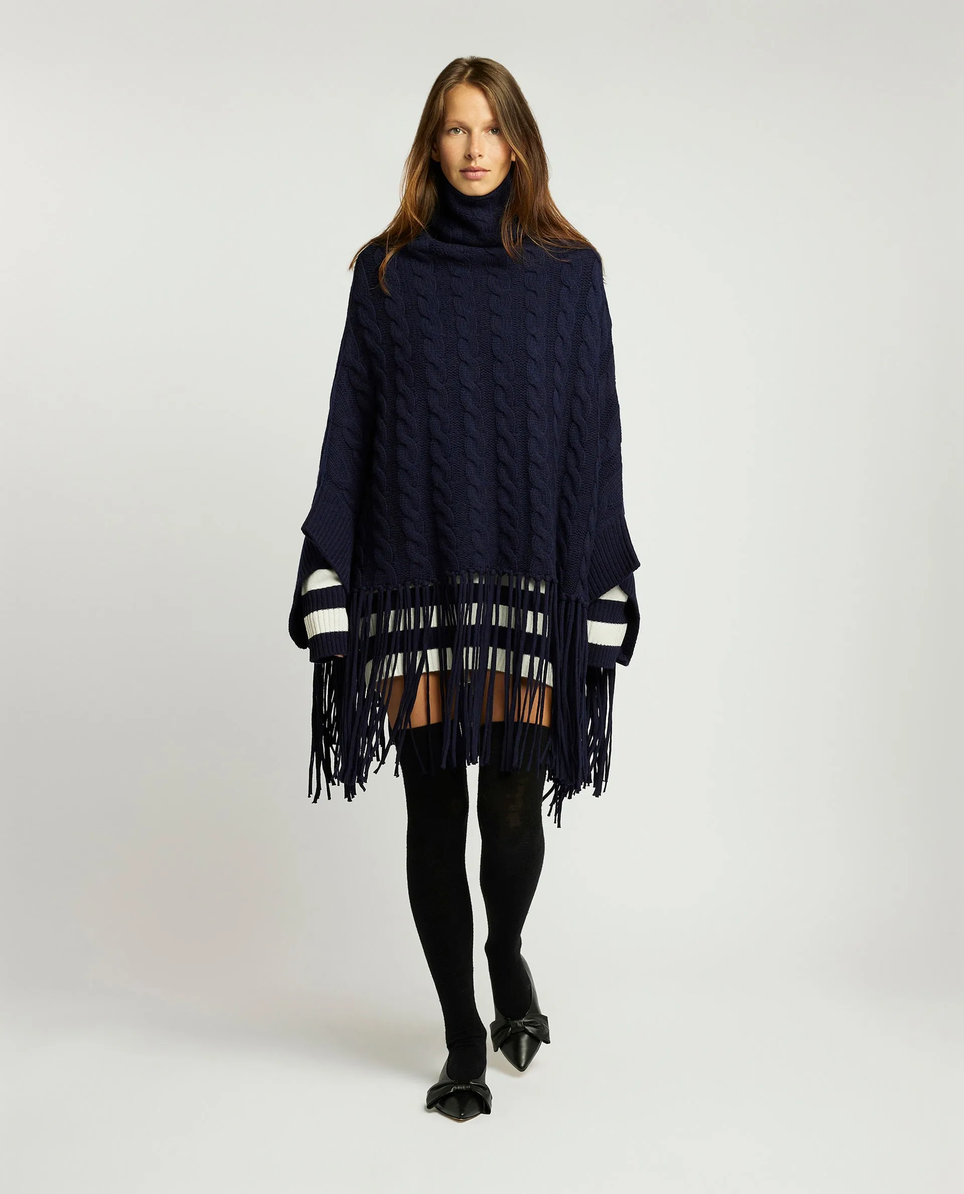 Gebreide poncho sold by Pauw Amsterdam