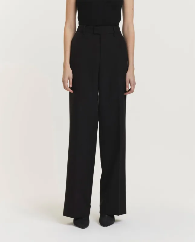 Wijde broek sold by Pauw Amsterdam