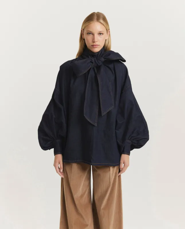 Volumineuze blouse sold by Pauw Amsterdam