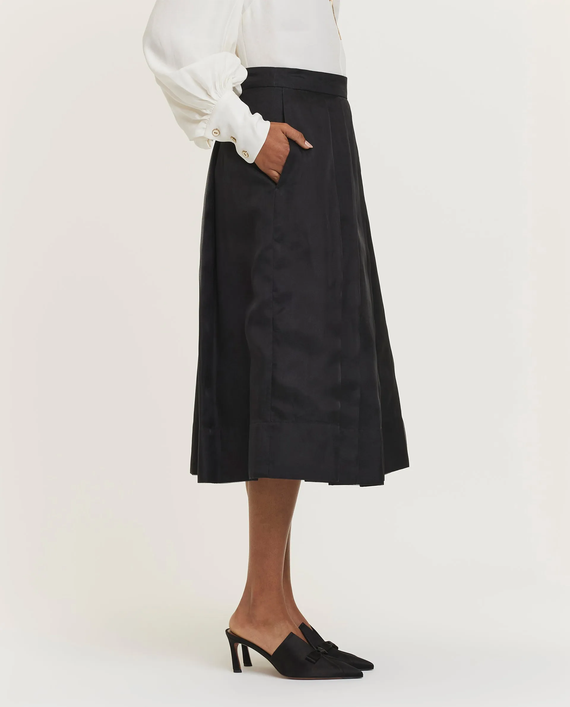 Zijden rok sold by Pauw Amsterdam product image thumbnail 2