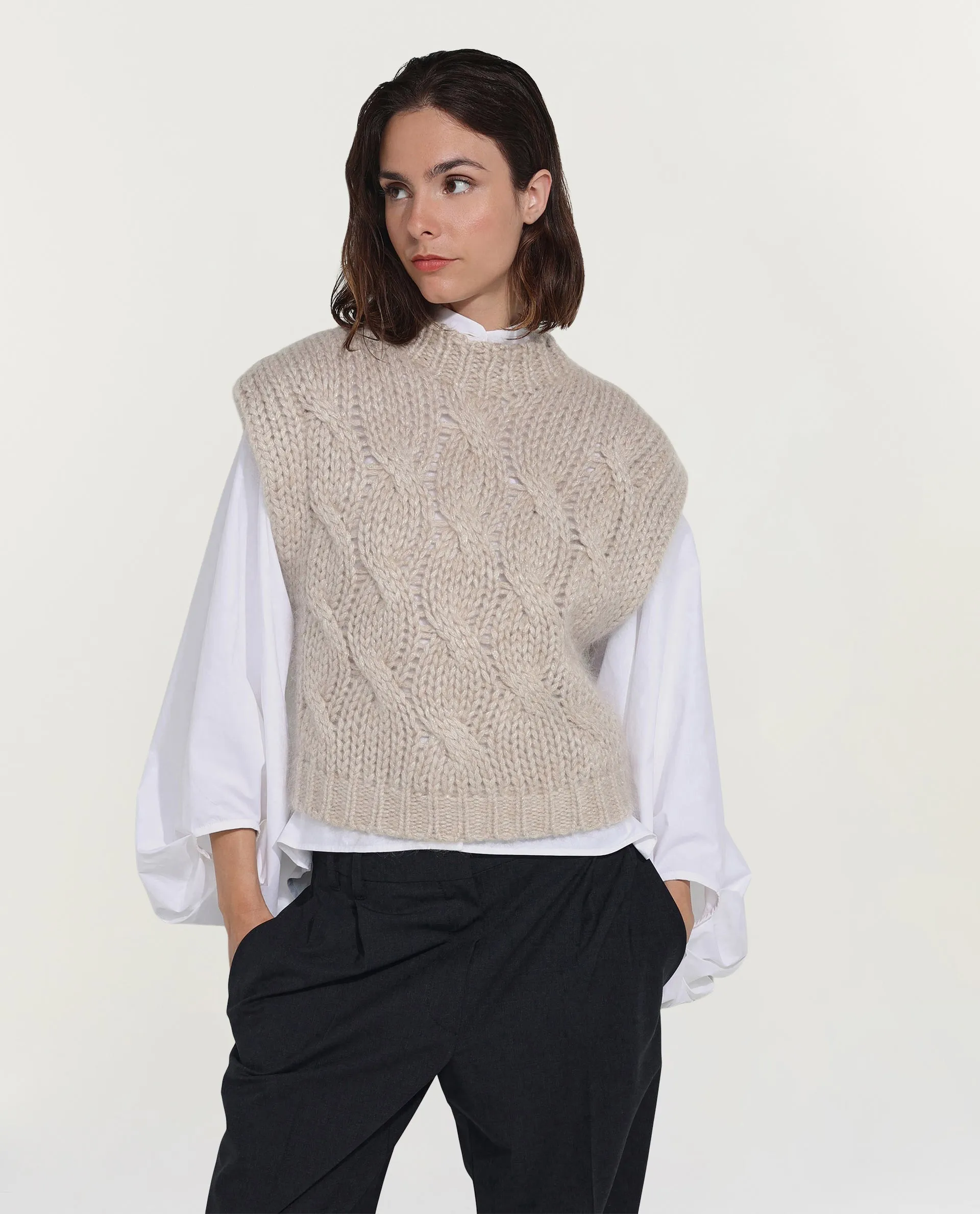 Gebreide spencer sold by Pauw Amsterdam