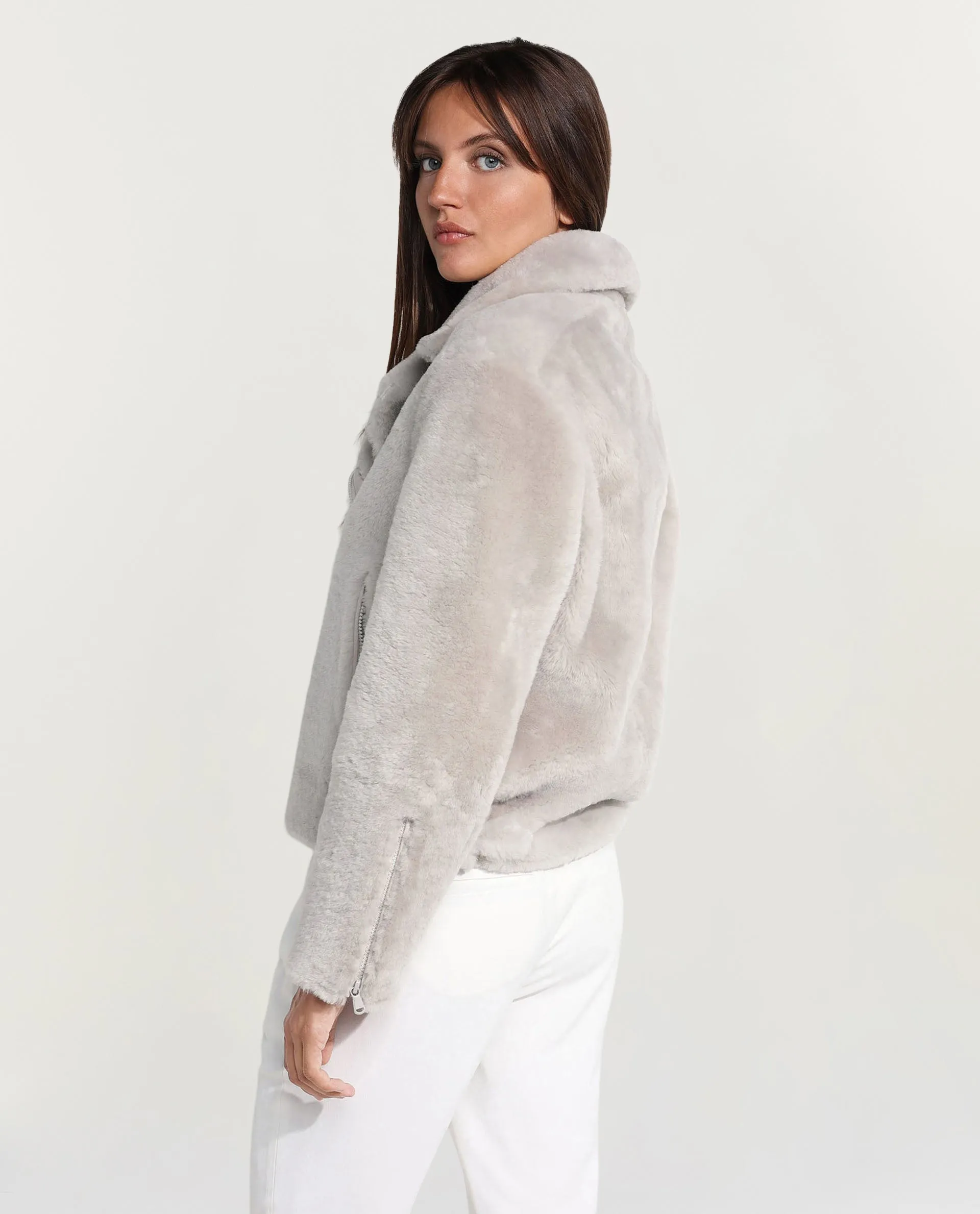 Faux fur jasje sold by Pauw Amsterdam product image thumbnail 3
