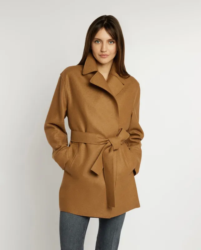 Wollen jasje sold by Pauw Amsterdam