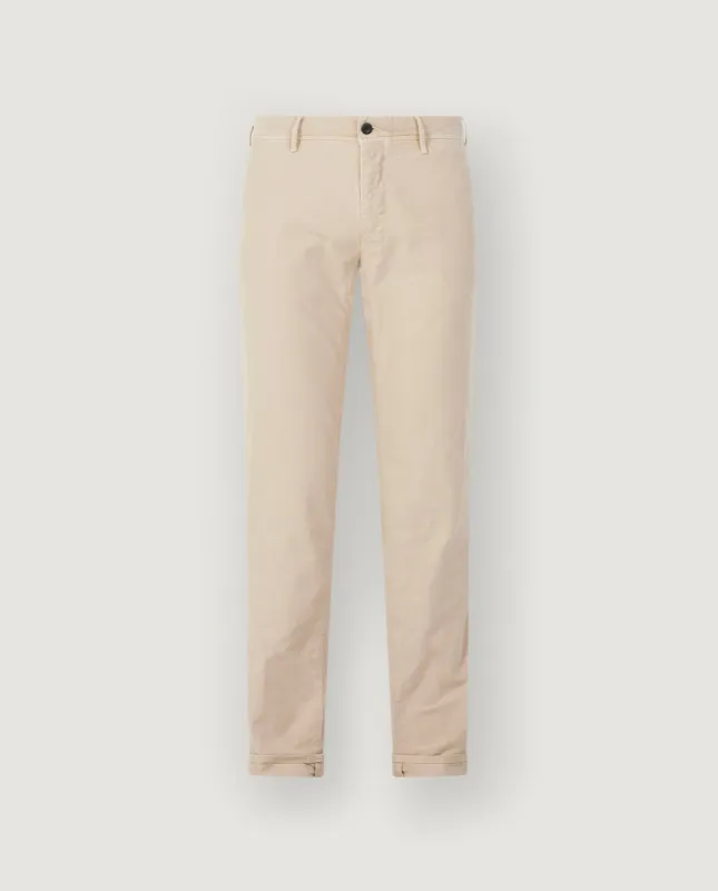 Katoenen chino sold by Pauw Amsterdam