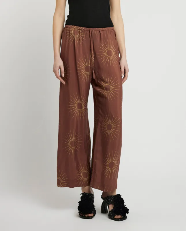 Wijde broek sold by Pauw Amsterdam