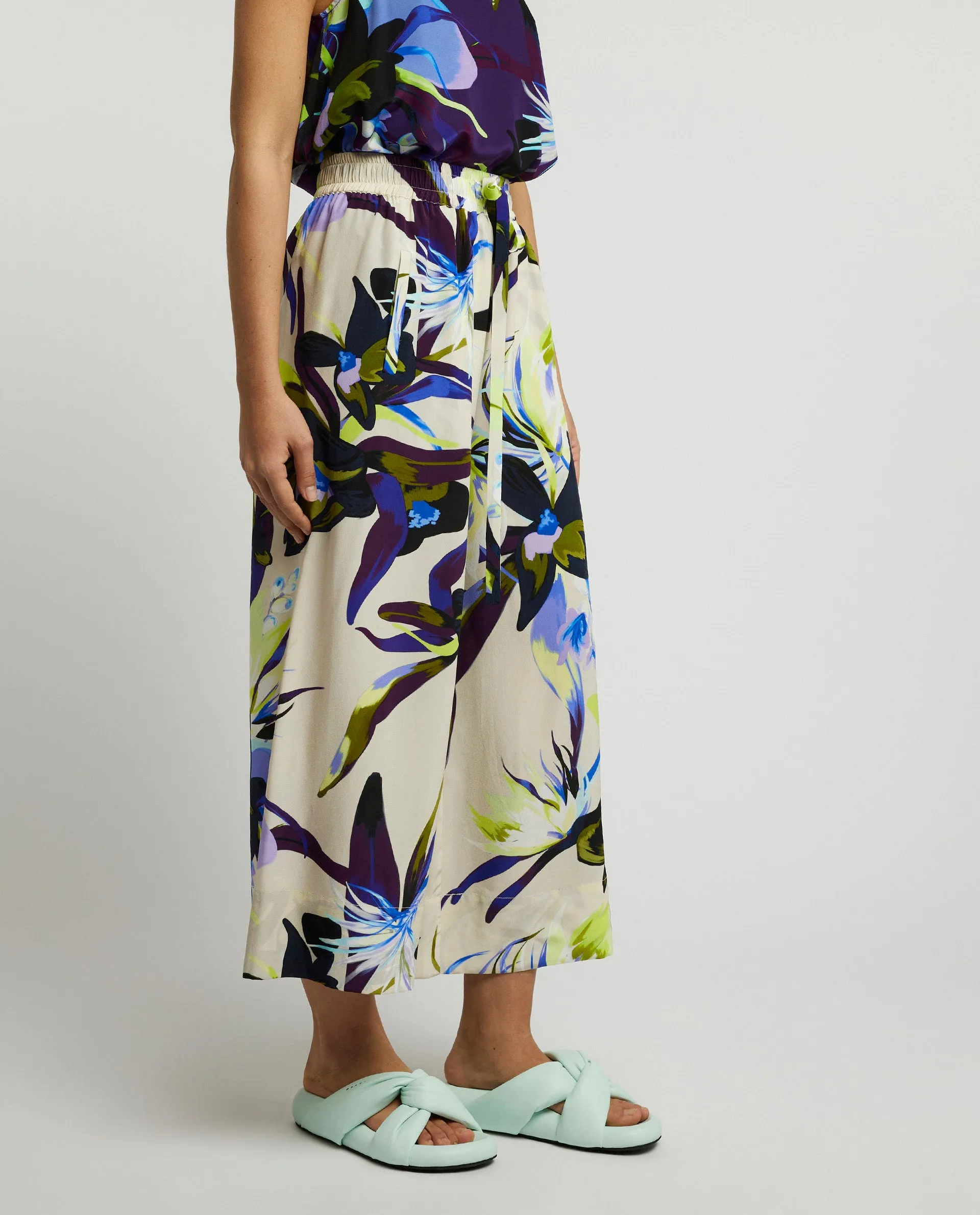 Zijden broek sold by Pauw Amsterdam product image thumbnail 2