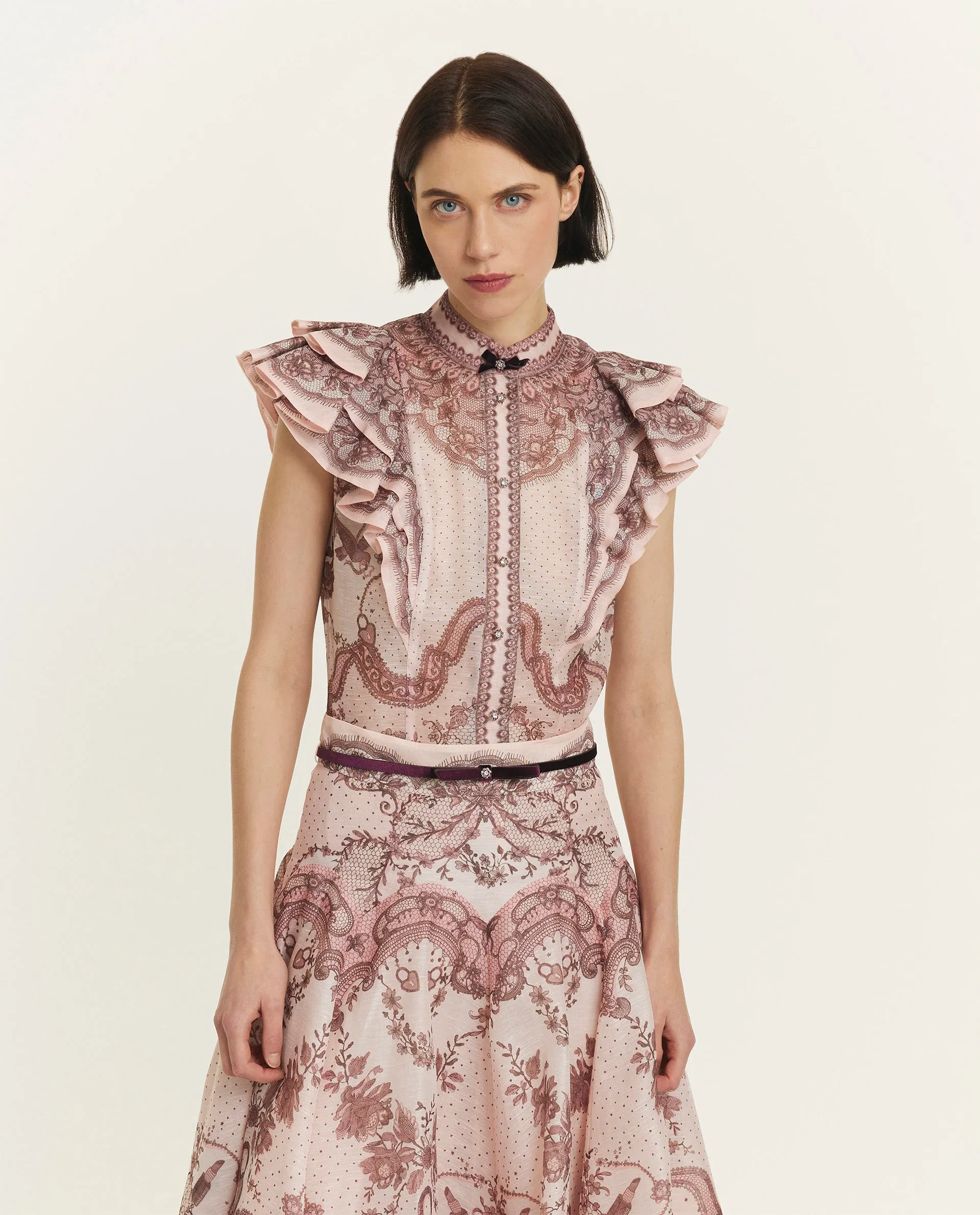 Linnen-zijde blouse sold by Pauw Amsterdam