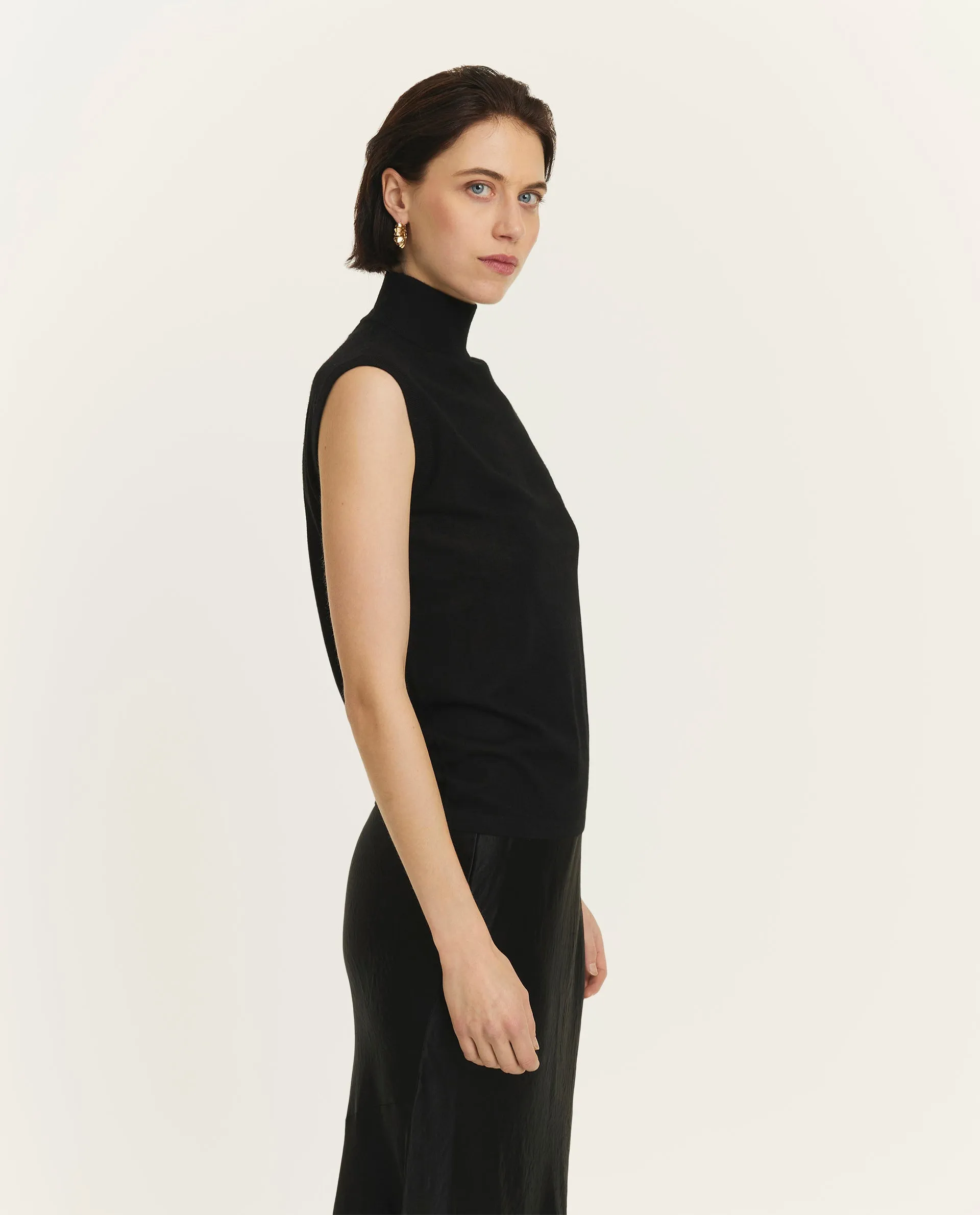 Cashmere top sold by Pauw Amsterdam product image thumbnail 4