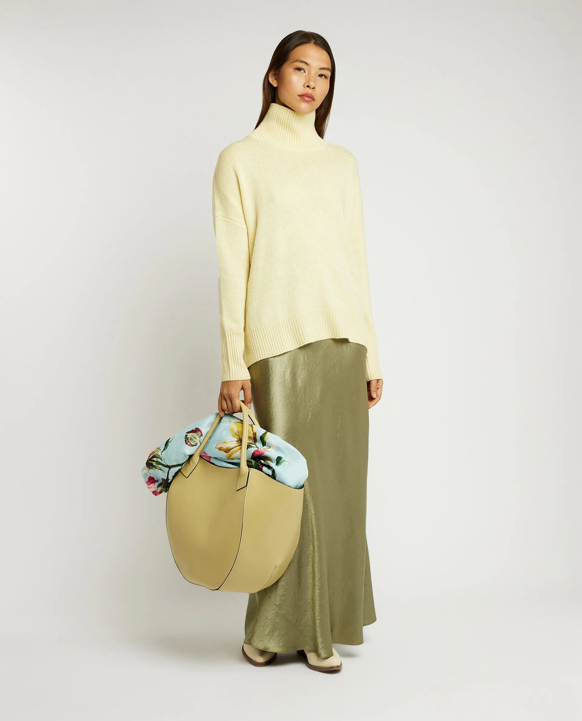 Cashmere Coltrui - Geel sold by Pauw Amsterdam product image thumbnail 4