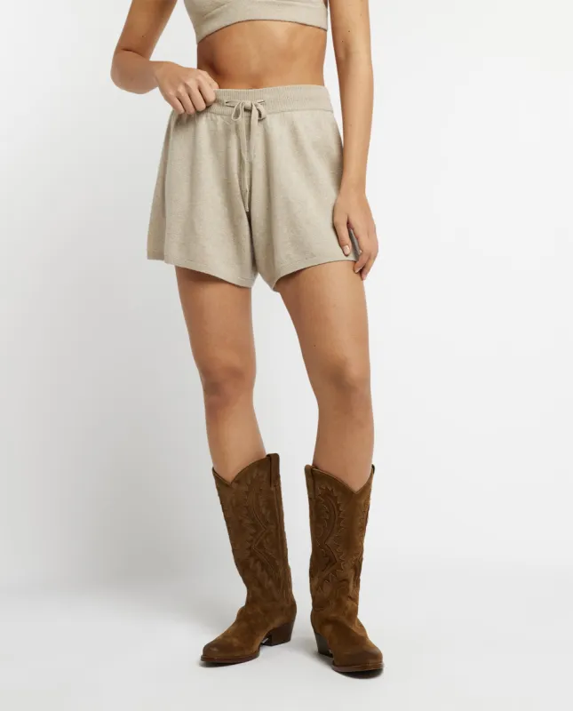 Cashmere broekje sold by Pauw Amsterdam