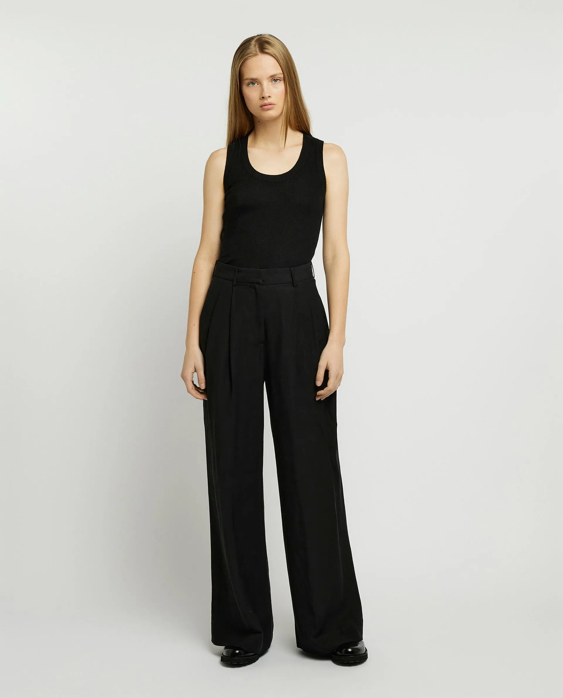 Wijde broek - Zwart sold by Pauw Amsterdam product image thumbnail 5