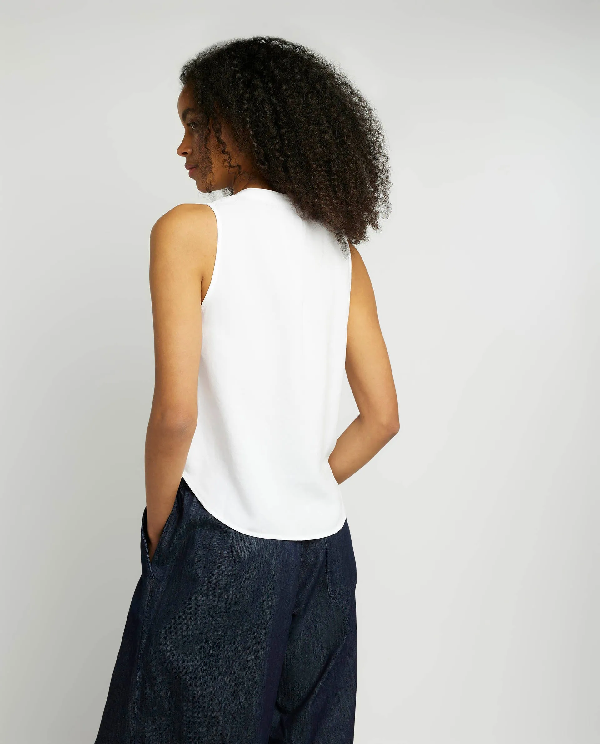 Mouwloze tencel top sold by Pauw Amsterdam product image thumbnail 3