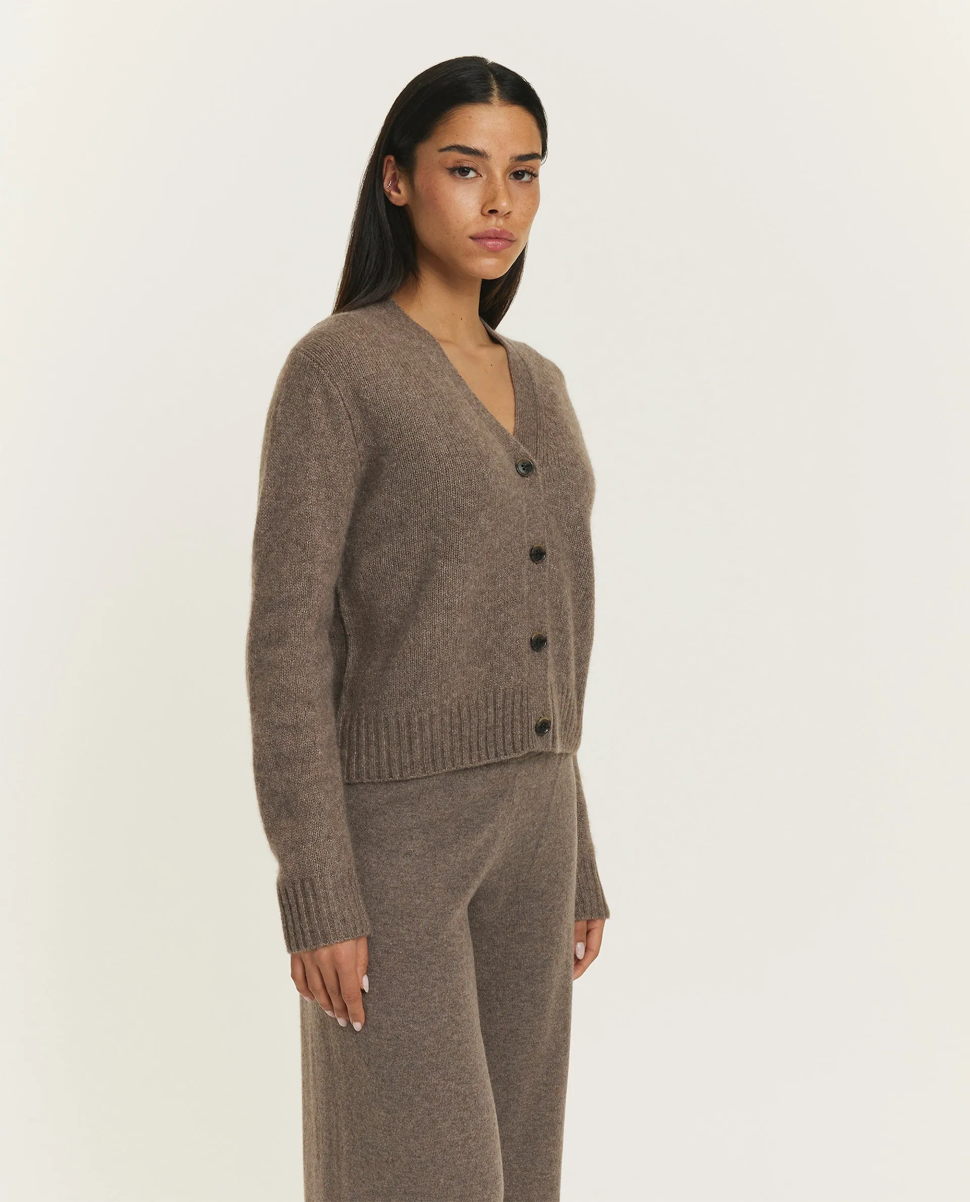 Cashmere vestje sold by Pauw Amsterdam product image thumbnail 4