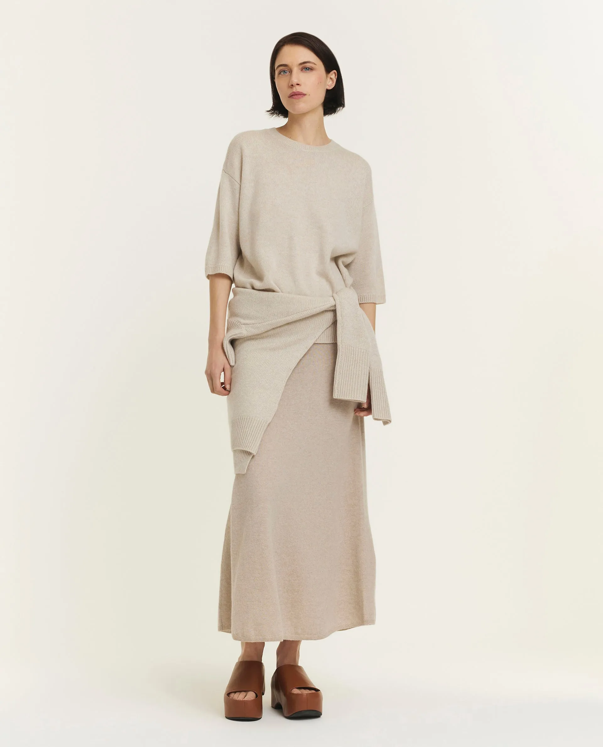 Cashmere Coltrui - Lichtgrijs sold by Pauw Amsterdam product image thumbnail 3
