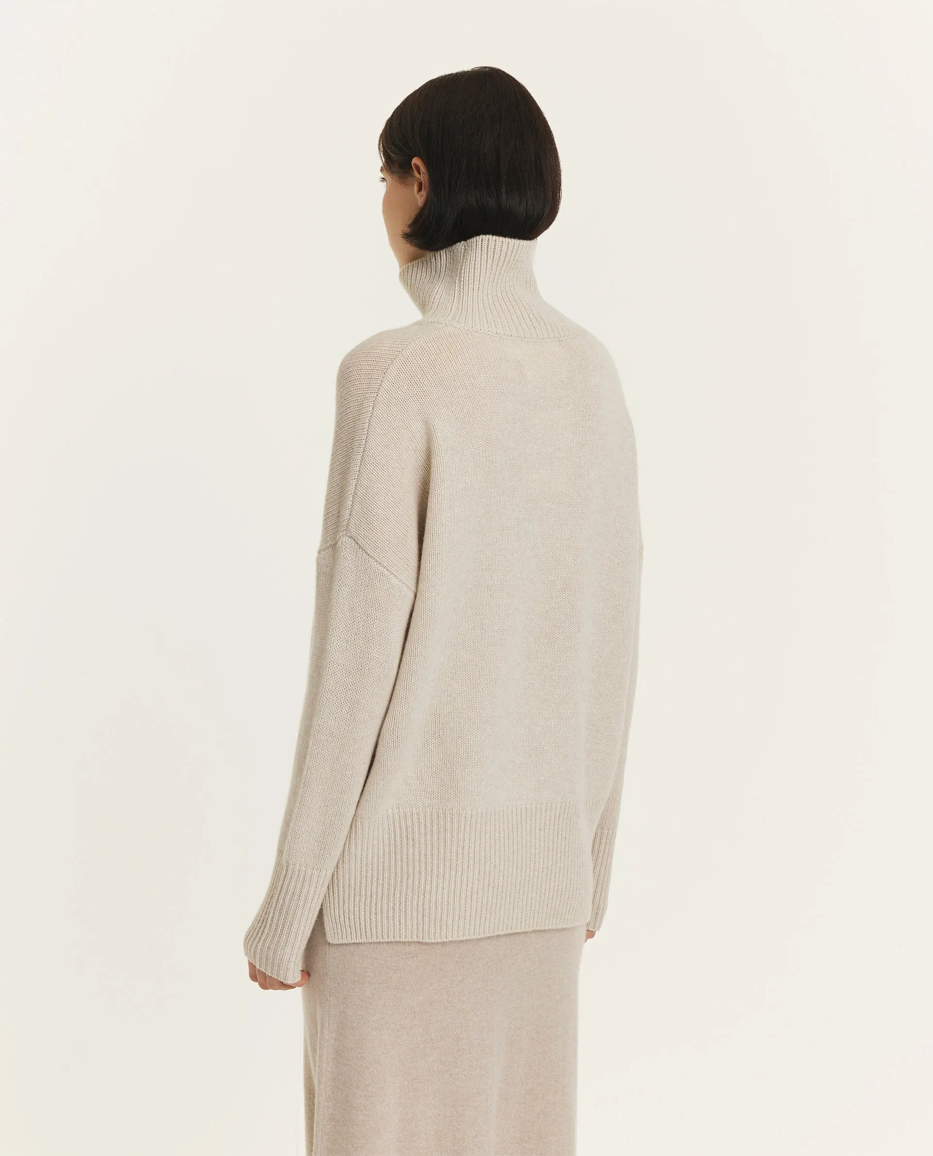 Cashmere Coltrui - Lichtgrijs sold by Pauw Amsterdam product image thumbnail 5