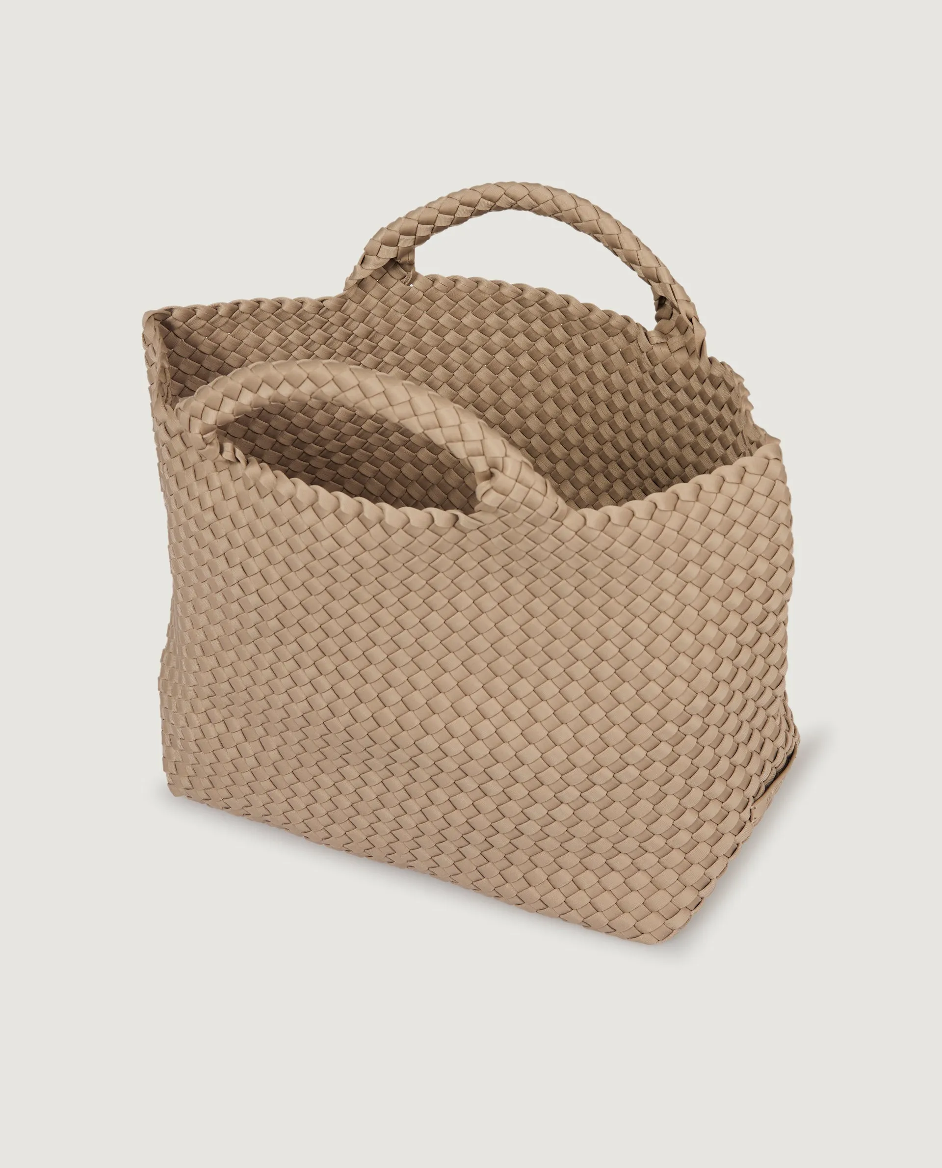 Medium geweven shopper - Lichtbruin sold by Pauw Amsterdam product image thumbnail 5