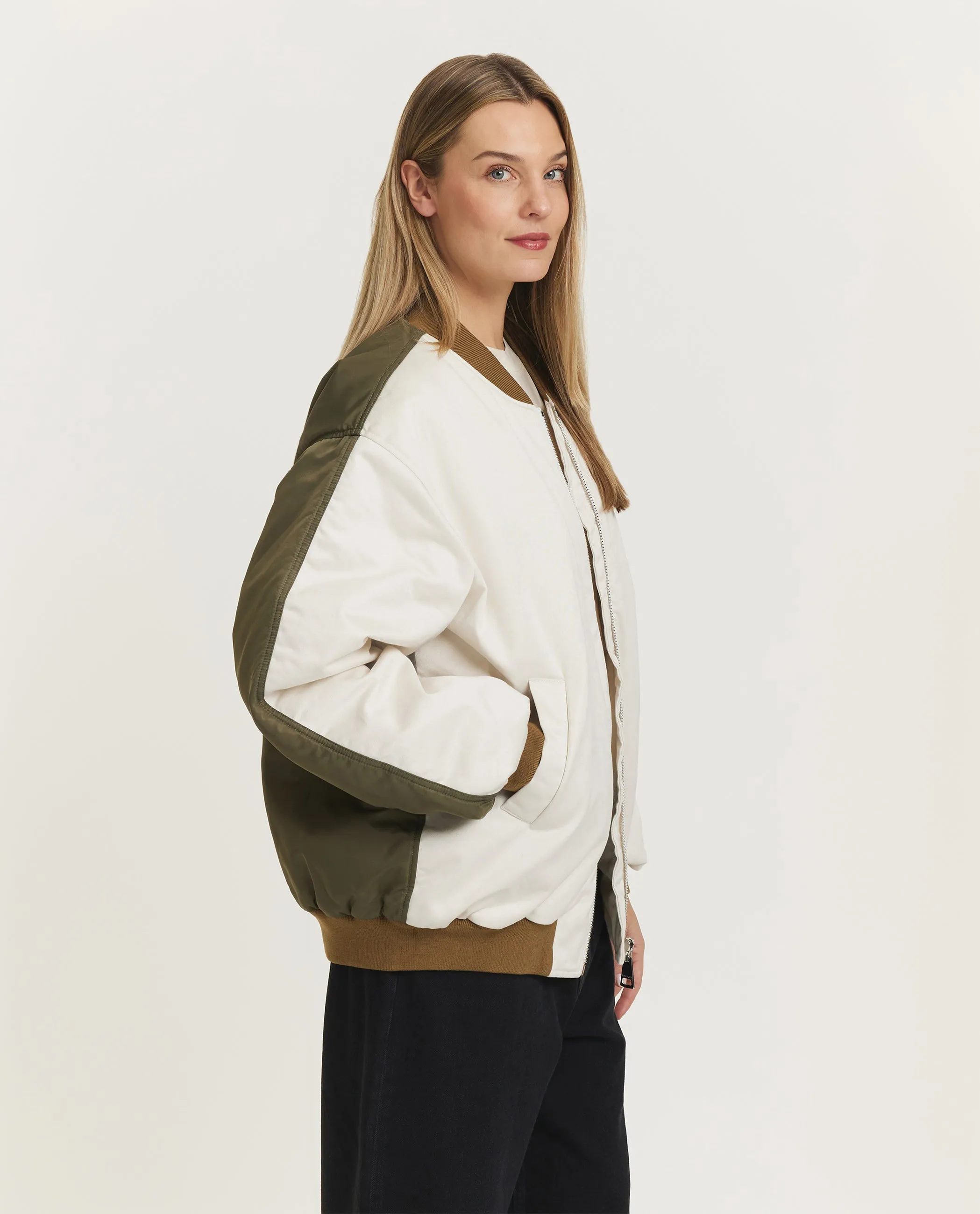 Oversized bomber jack sold by Pauw Amsterdam product image thumbnail 4