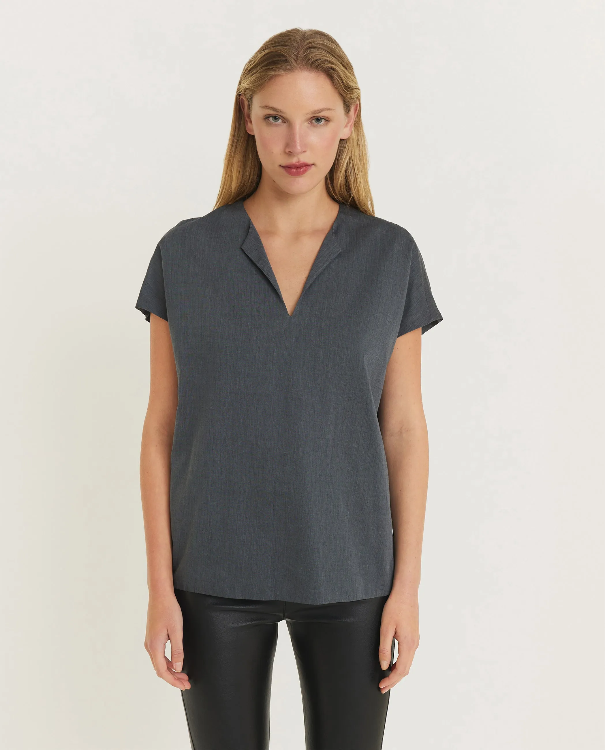 Katoenen top met kapmouwen sold by Pauw Amsterdam