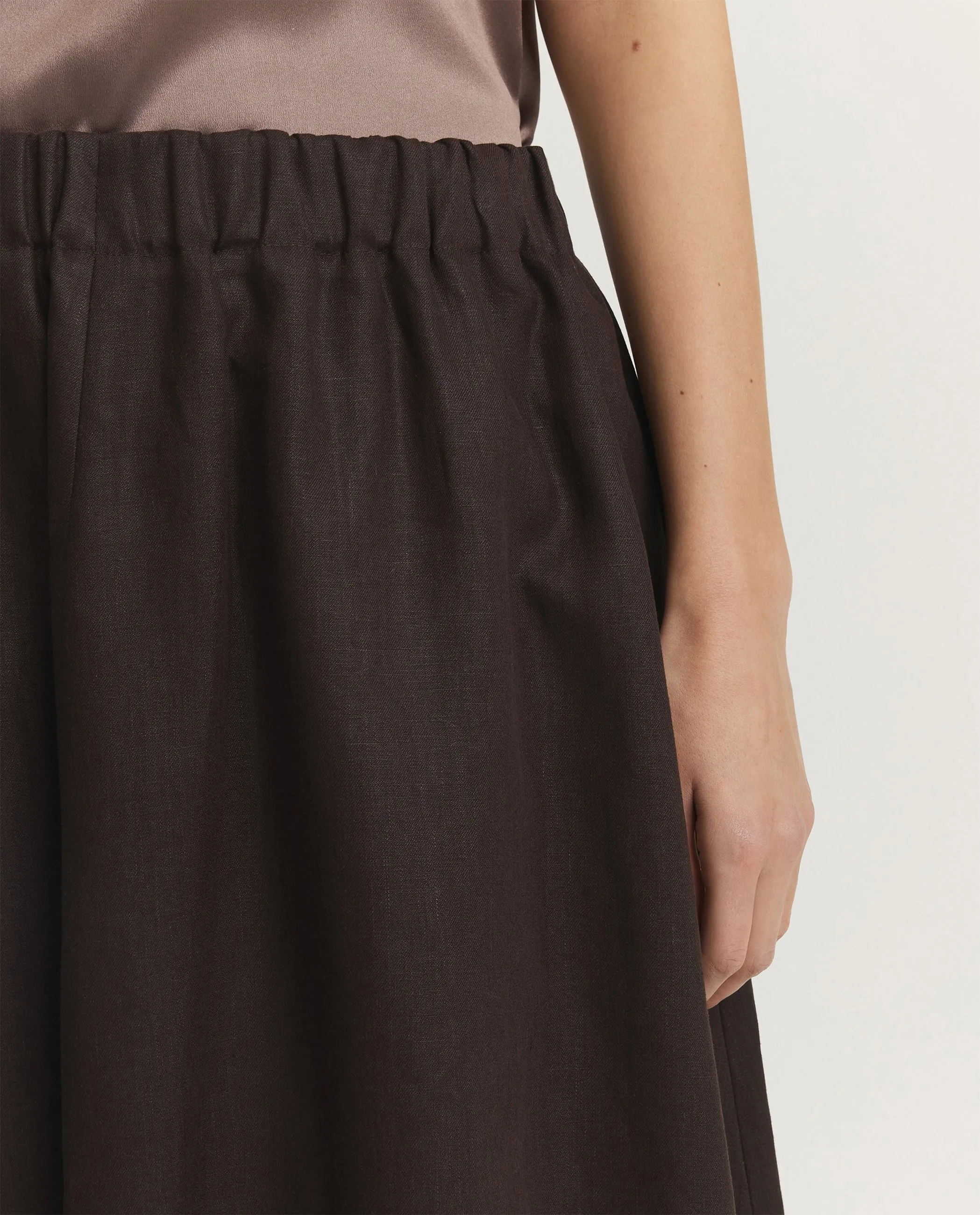 Linnen maxi rok - Bruin sold by Pauw Amsterdam product image thumbnail 2