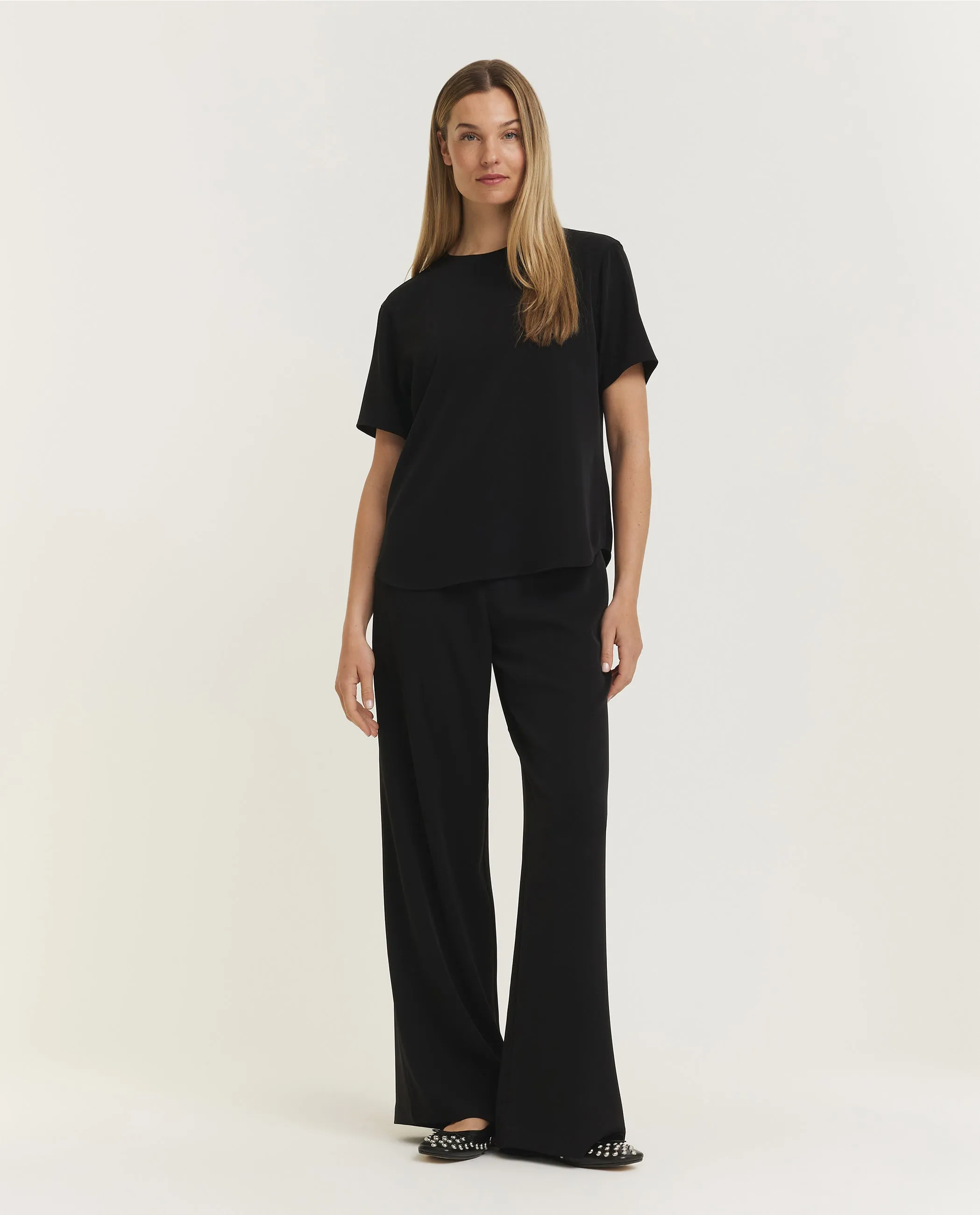 Soepelvallende top - Zwart sold by Pauw Amsterdam product image thumbnail 3