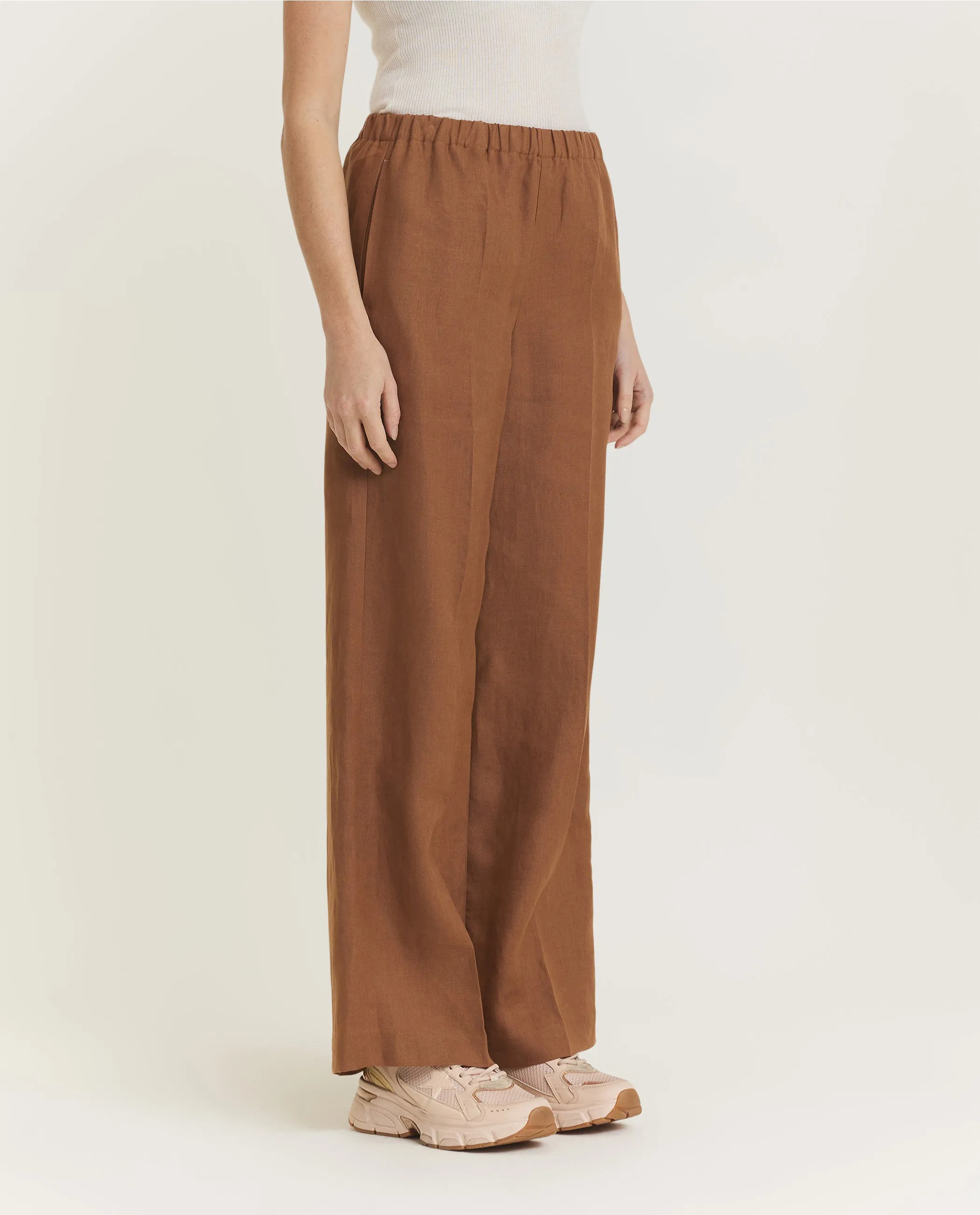 Wijde Linnen Broek - Bruin sold by Pauw Amsterdam product image thumbnail 3