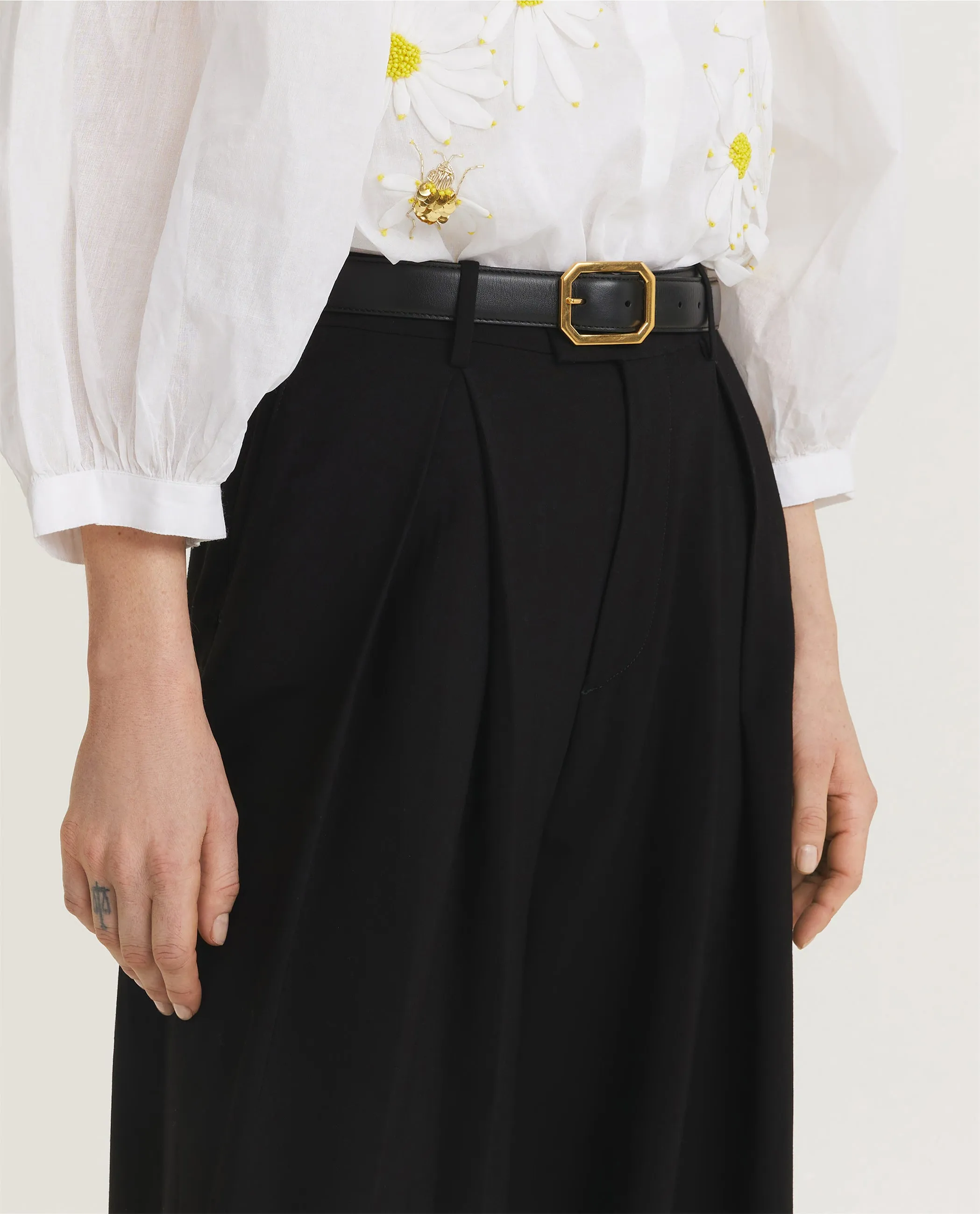 Wijde Geplooide Broek - Zwart sold by Pauw Amsterdam product image thumbnail 5