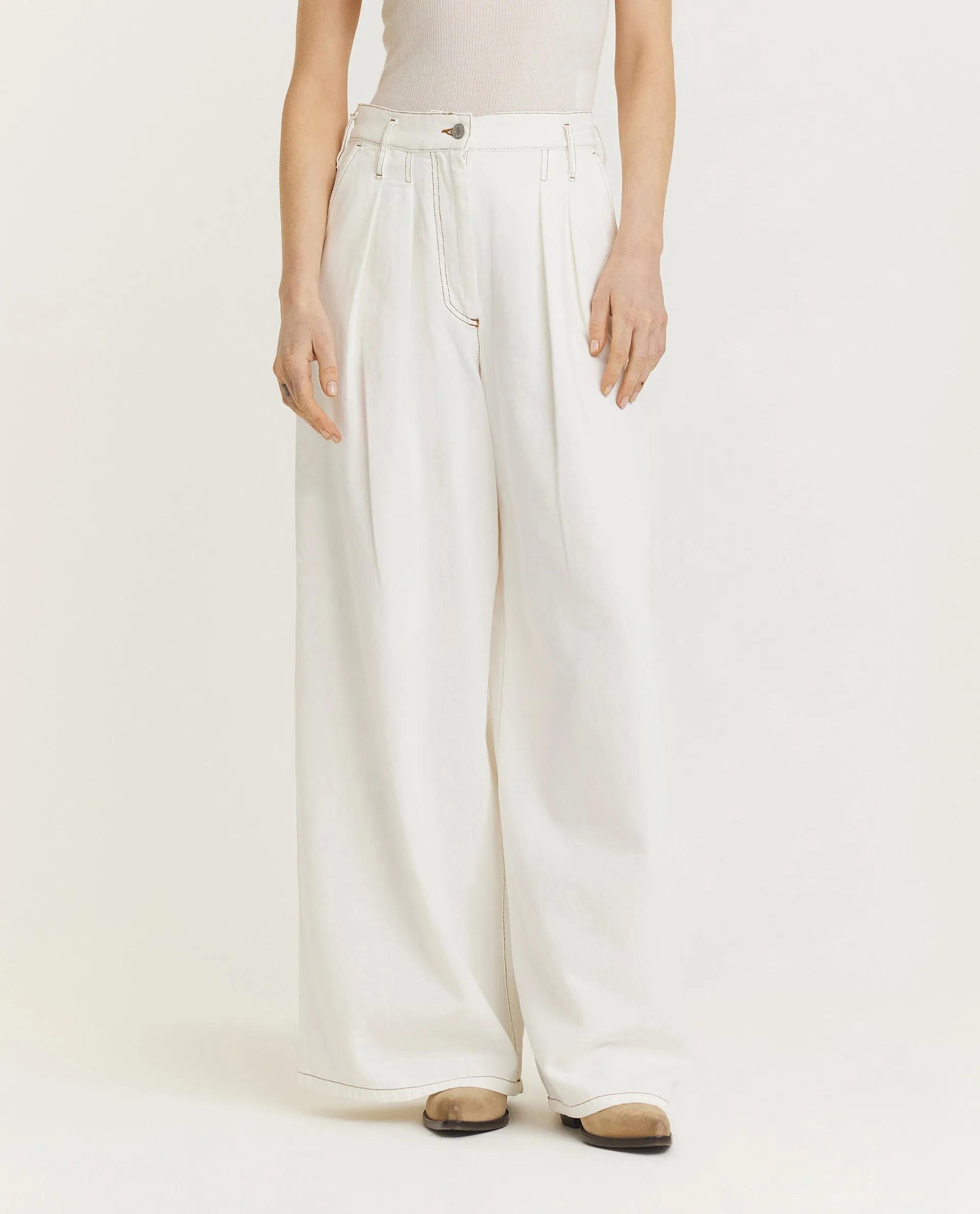 Geplooide Spijkerbroek - Ecru sold by Pauw Amsterdam product image thumbnail 2