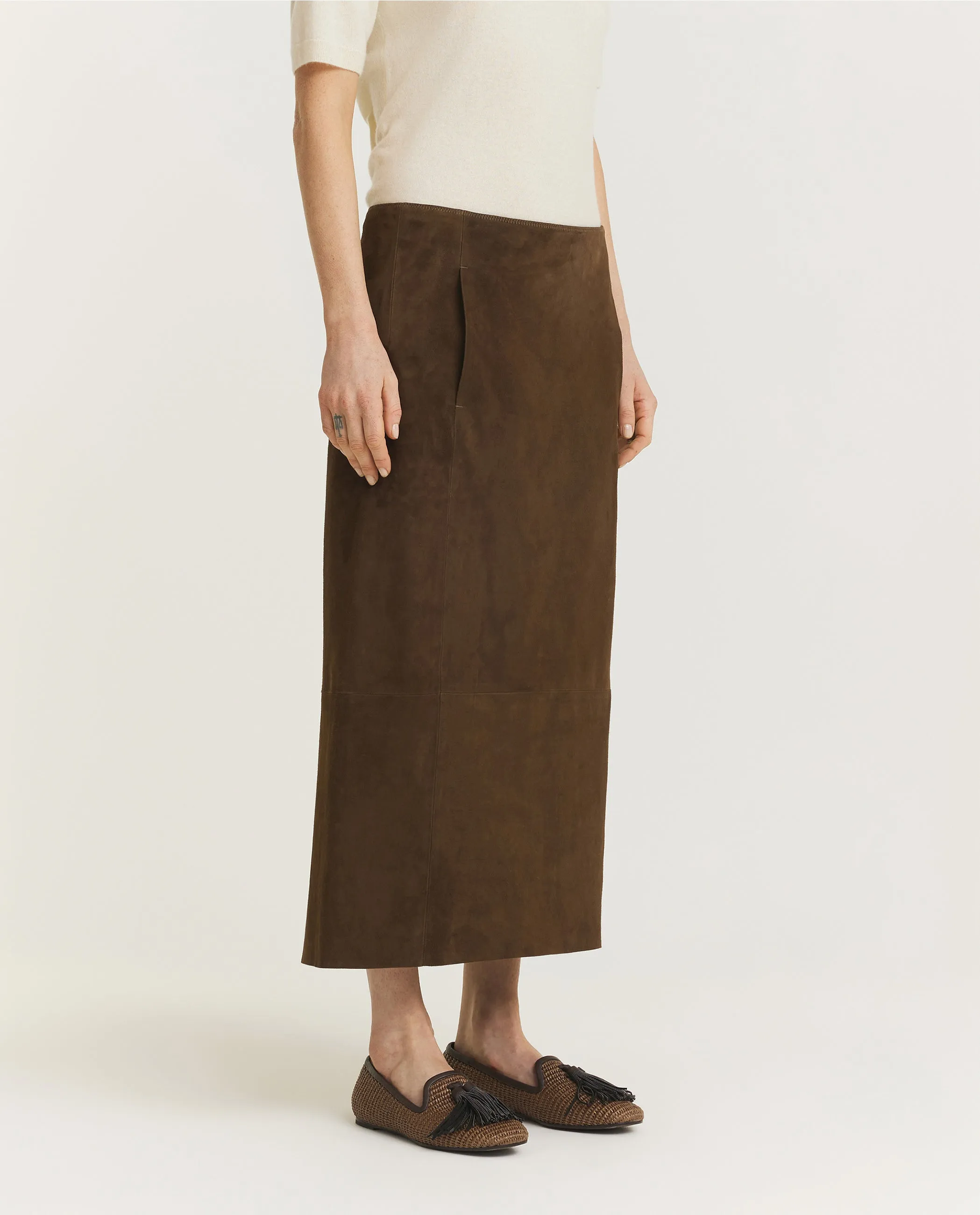 Suede Midi Skirt - Bruin sold by Pauw Amsterdam product image thumbnail 3