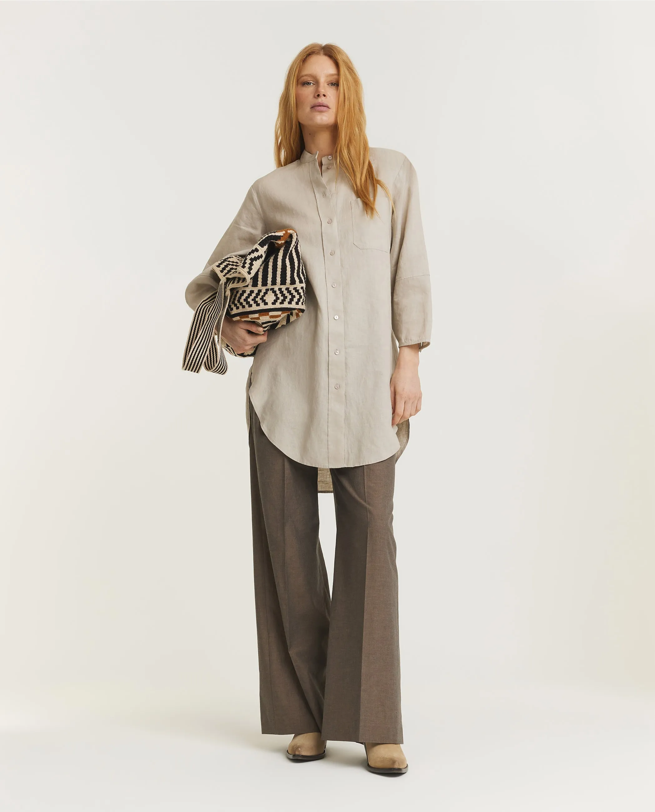 Linnen Mandarin Shirt - Lichtbruin sold by Pauw Amsterdam product image thumbnail 3