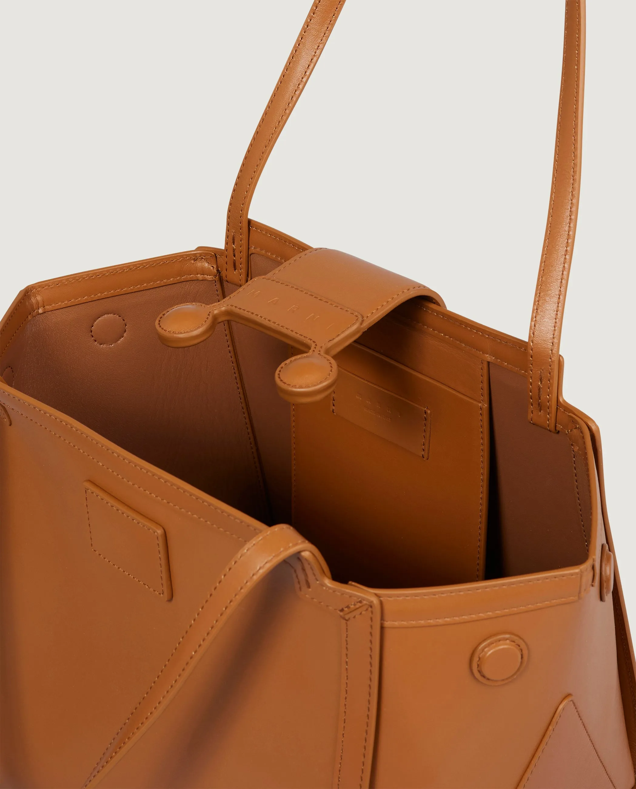 Riviera Tas - Lichtbruin sold by Pauw Amsterdam product image thumbnail 5