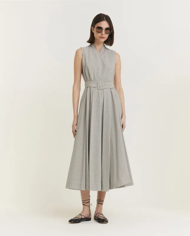 Mouwloze Wikkeljurk - Lichtblauw sold by Pauw Amsterdam