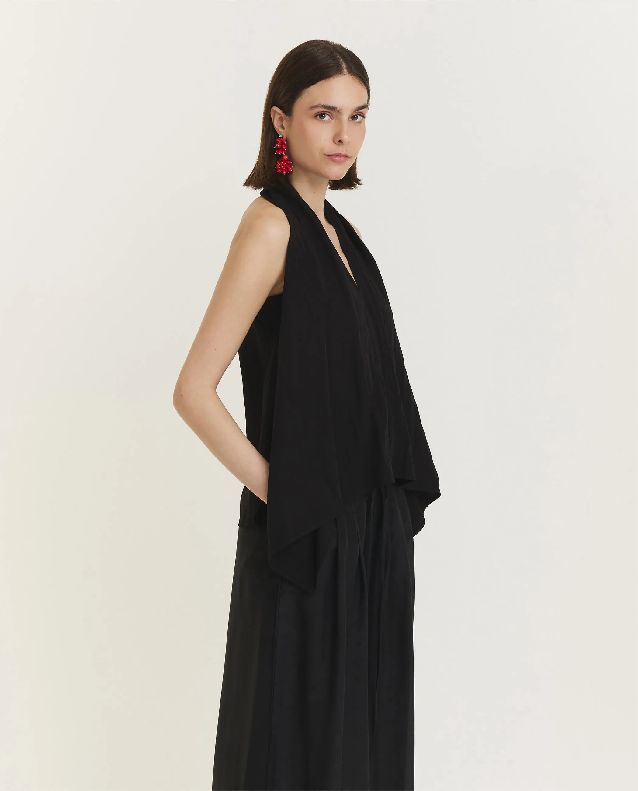 Mouwloze Top - Zwart sold by Pauw Amsterdam product image thumbnail 4