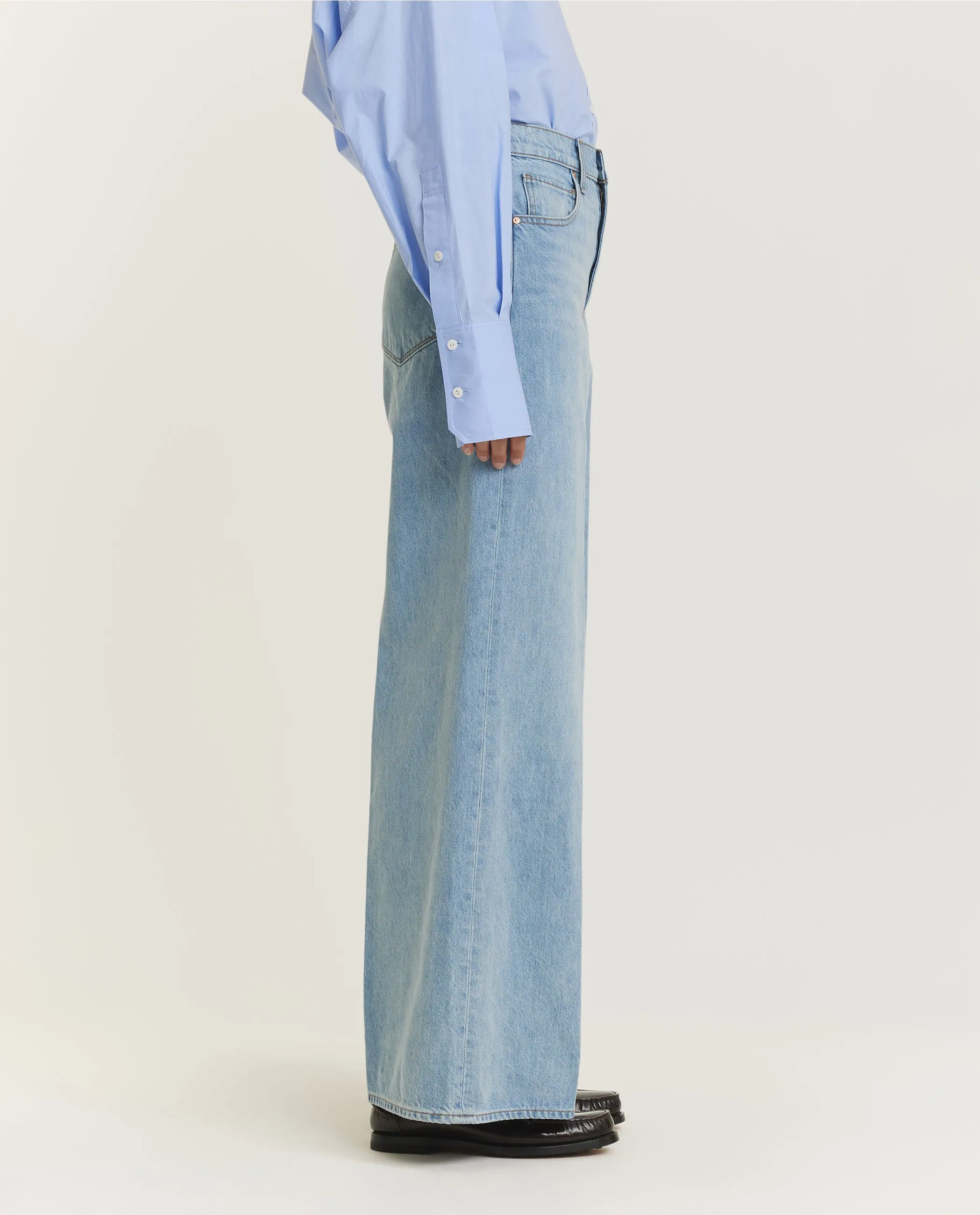 Cameron Wide Leg Broek - Lichtblauw sold by Pauw Amsterdam product image thumbnail 3