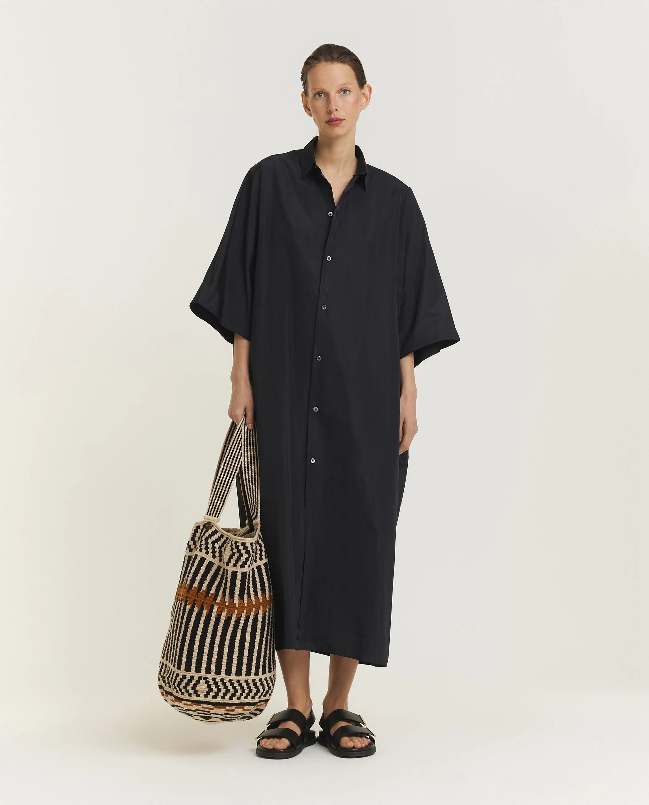 Korte Mouwen Shirt Jurk - Zwart sold by Pauw Amsterdam product image thumbnail 3