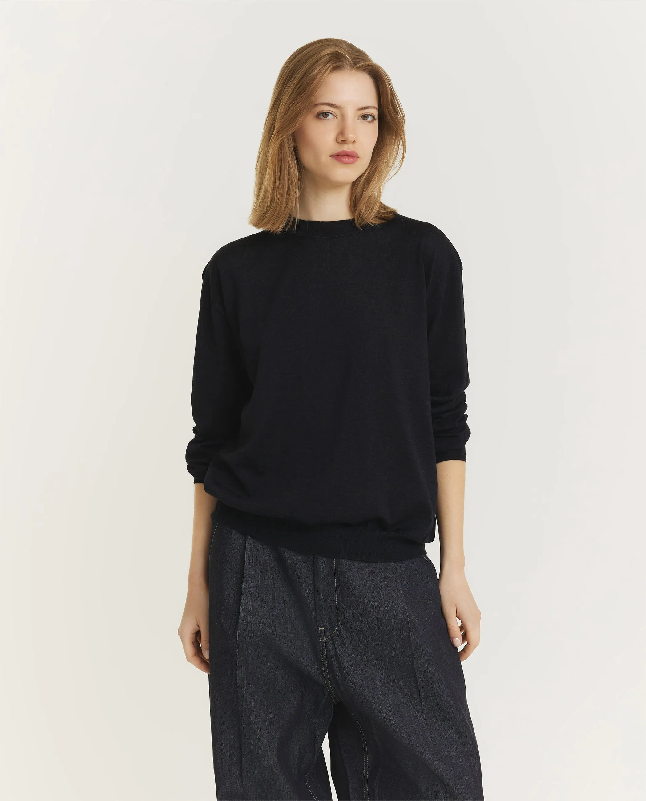 Ronde Hals Wollen Trui sold by Pauw Amsterdam