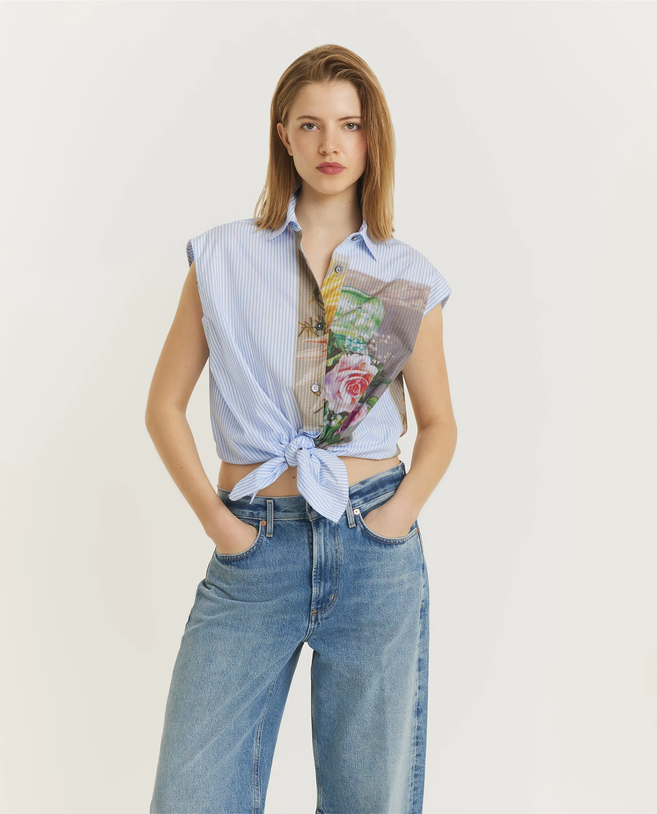 Postcard Collage Blouse - Lichtblauw sold by Pauw Amsterdam product image thumbnail 4