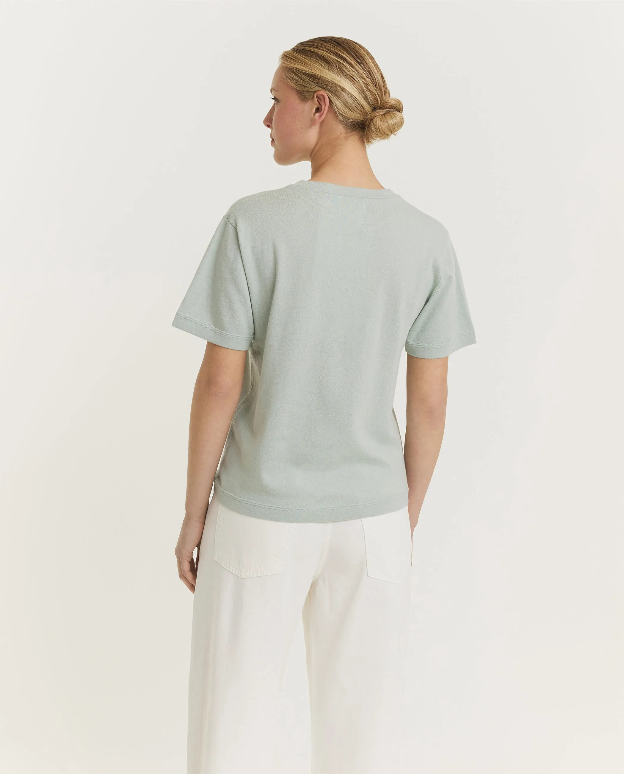 Cashmere Mix T-Shirt - Lichtblauw sold by Pauw Amsterdam product image thumbnail 5
