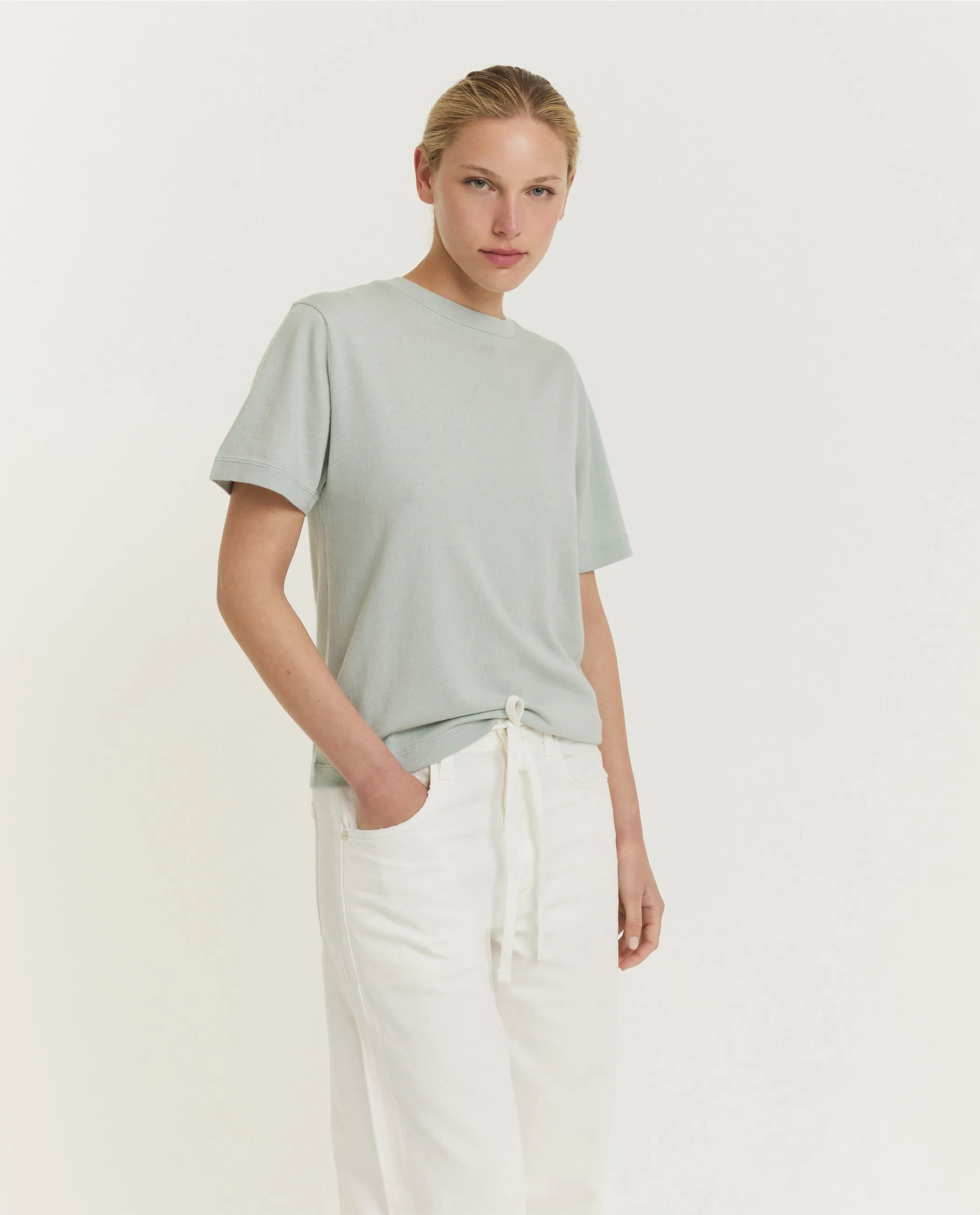 Cashmere Mix T-Shirt - Lichtblauw sold by Pauw Amsterdam product image thumbnail 4