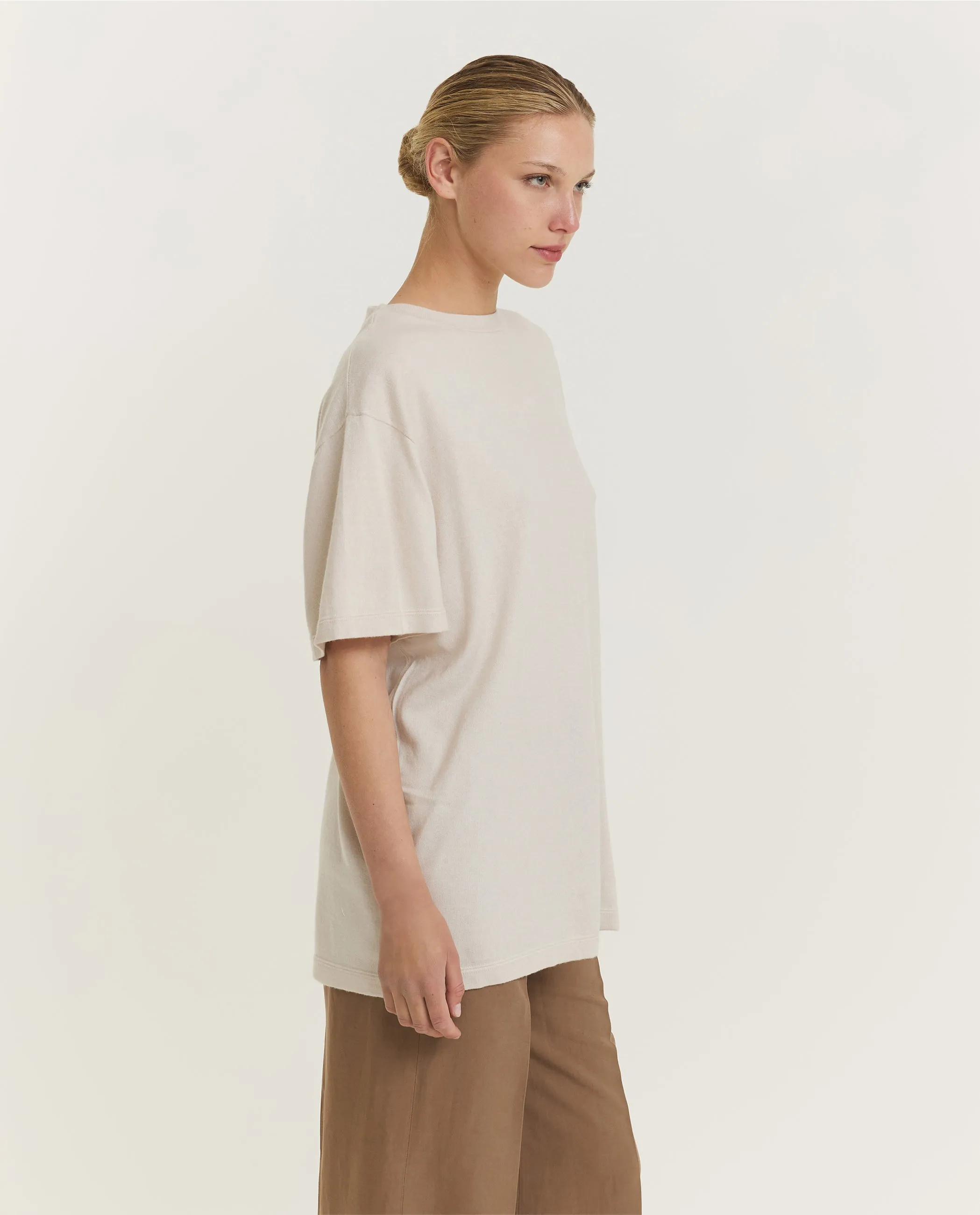 Katoen-Cashmere T-Shirt - Ecru sold by Pauw Amsterdam product image thumbnail 4