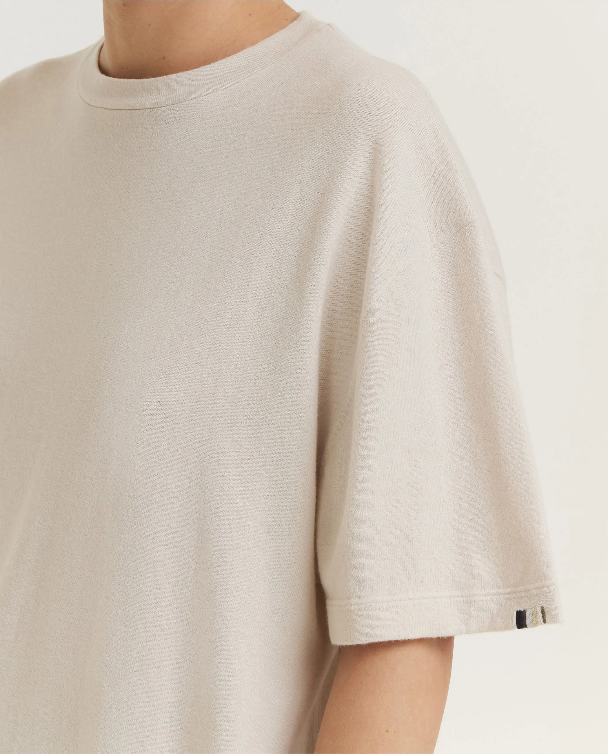 Katoen-Cashmere T-Shirt - Ecru sold by Pauw Amsterdam product image thumbnail 2