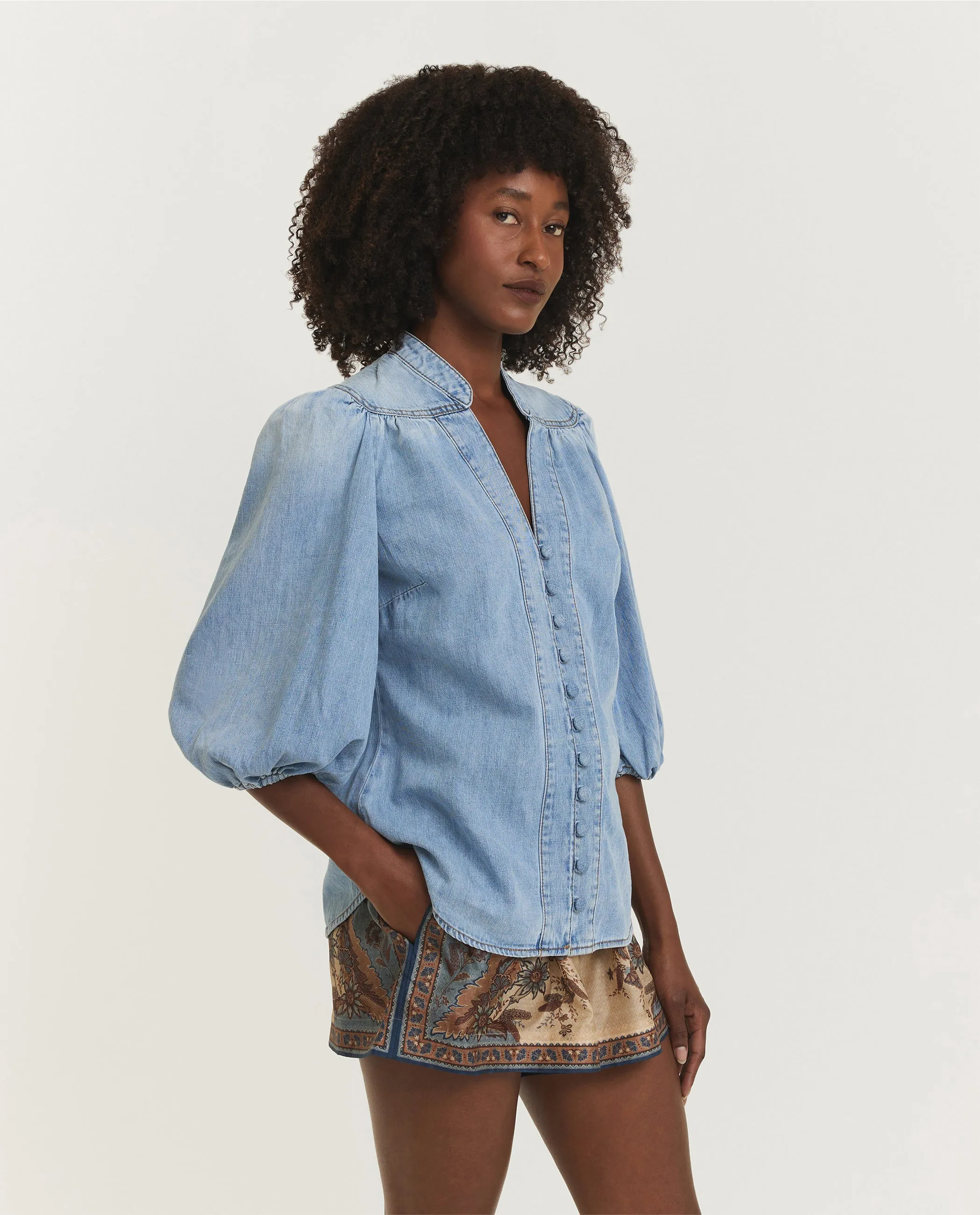 Lucky Denim Blouse - Lichtblauw sold by Pauw Amsterdam product image thumbnail 4