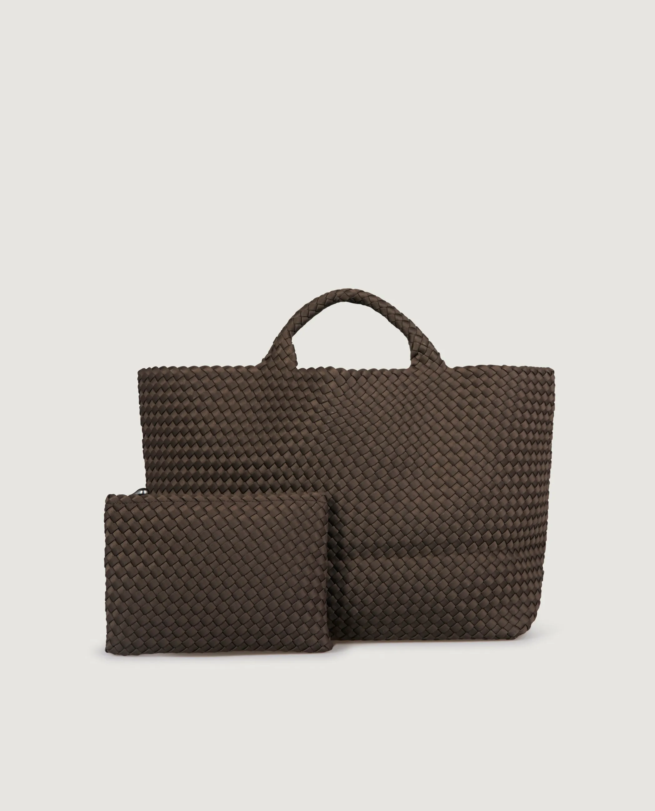 Grote geweven shopper - Bruin sold by Pauw Amsterdam