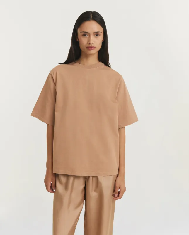 Oversized Katoenen T-Shirt - Lichtbruin sold by Pauw Amsterdam