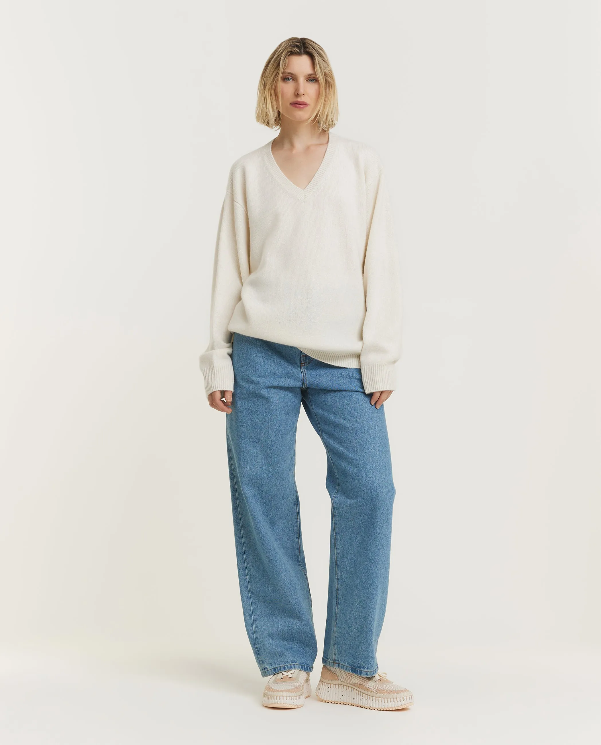 Cashmere V-Hals Trui - Ecru sold by Pauw Amsterdam product image thumbnail 3