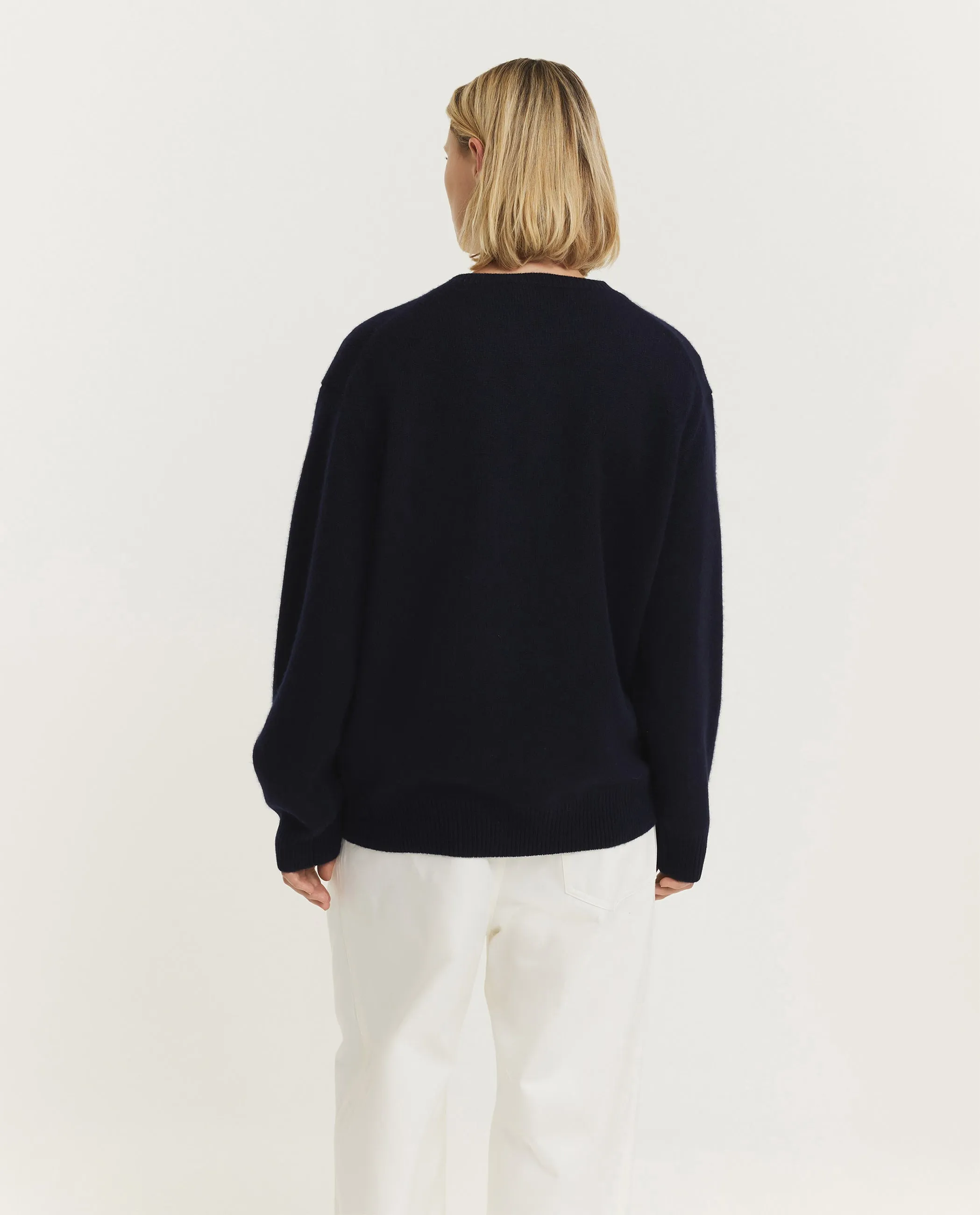 Cashmere V-Hals Trui - Donkerblauw sold by Pauw Amsterdam product image thumbnail 5