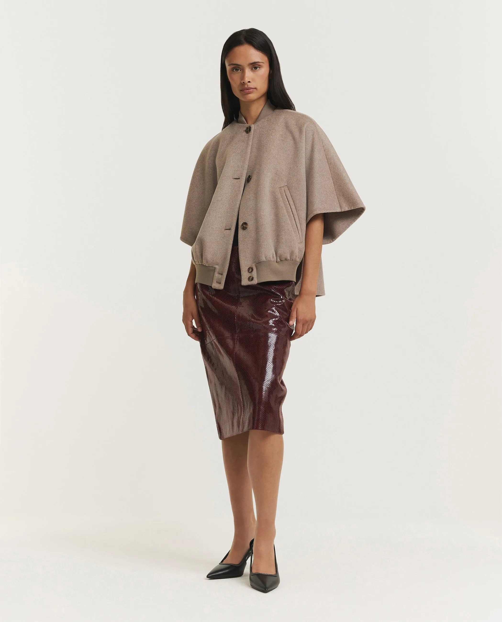 Letitia Cape Jas - Lichtbruin sold by Pauw Amsterdam product image thumbnail 3