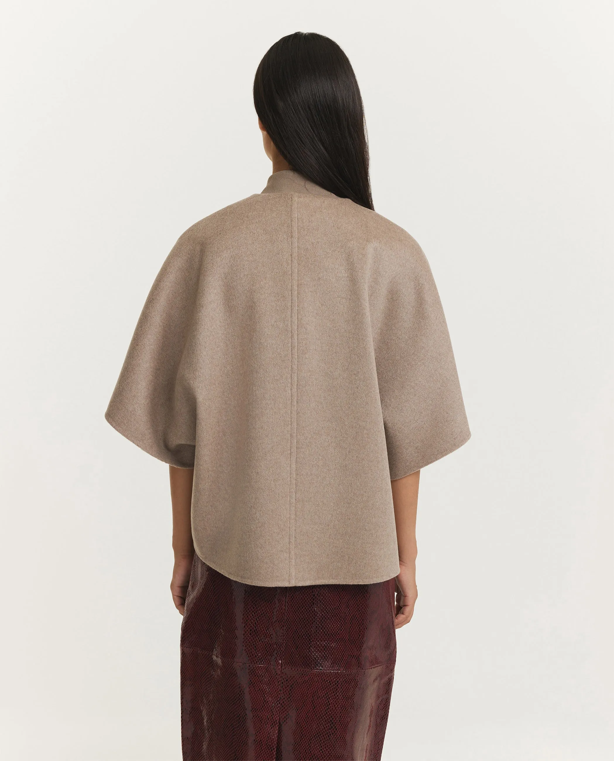 Letitia Cape Jas - Lichtbruin sold by Pauw Amsterdam product image thumbnail 5