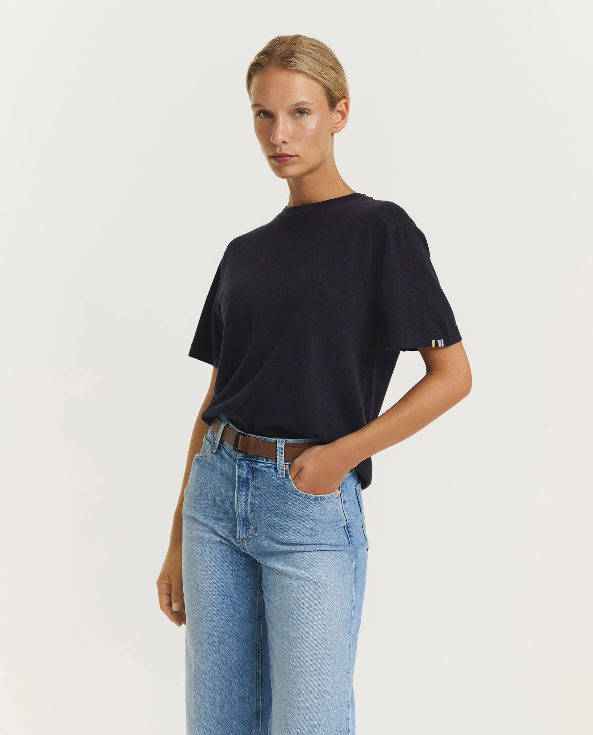 Cashmere Blend T-Shirt N°268 - Donkerblauw sold by Pauw Amsterdam product image thumbnail 4