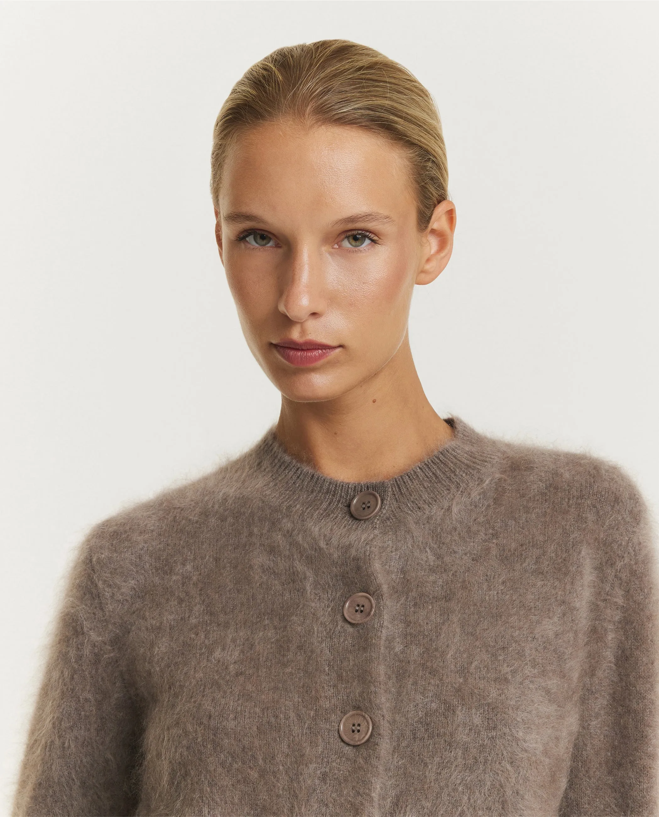 Azalea Cashmere Cardigan - Bruin sold by Pauw Amsterdam product image thumbnail 2