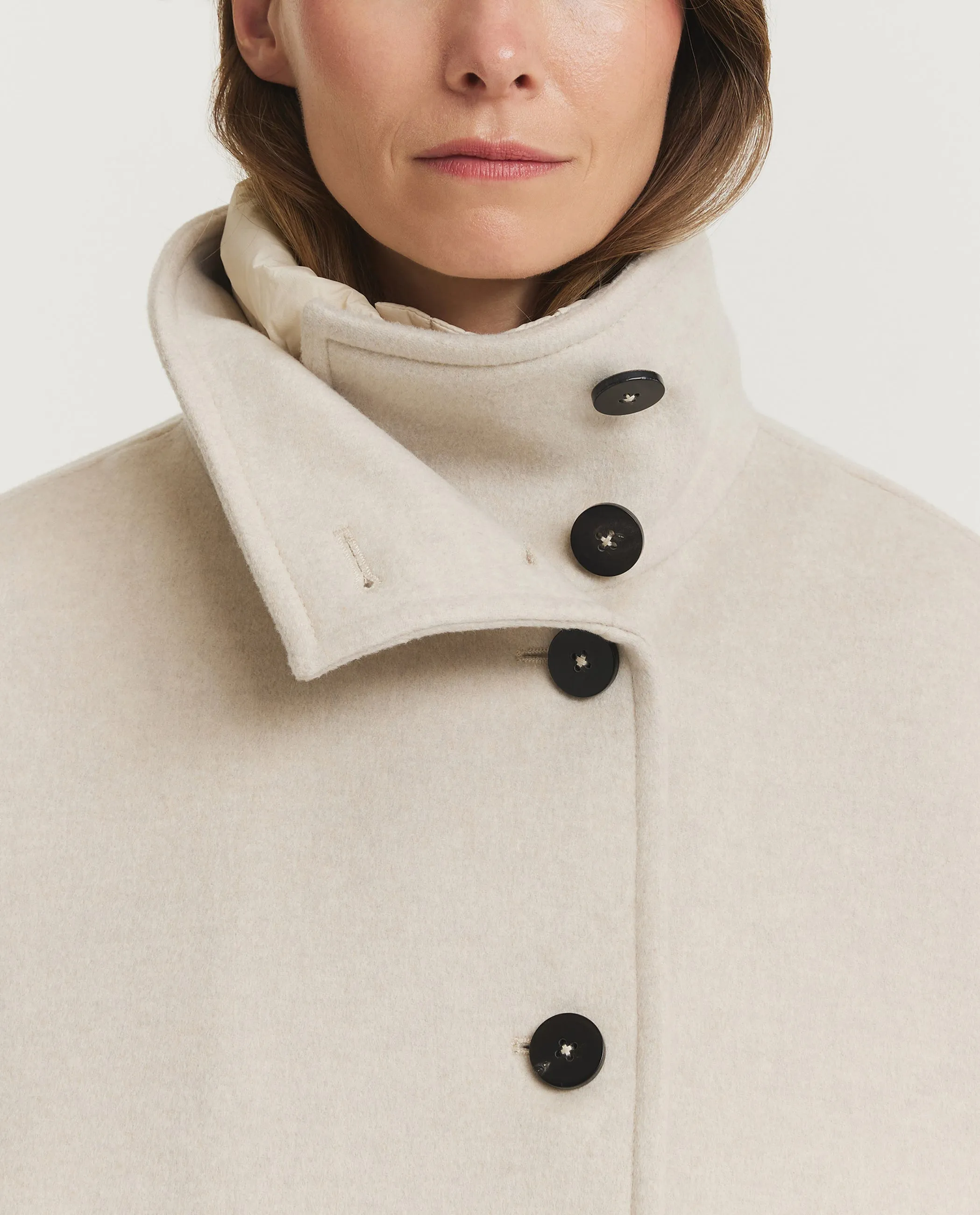 Wol Cashmere Raglan Jas - Ecru sold by Pauw Amsterdam product image thumbnail 2